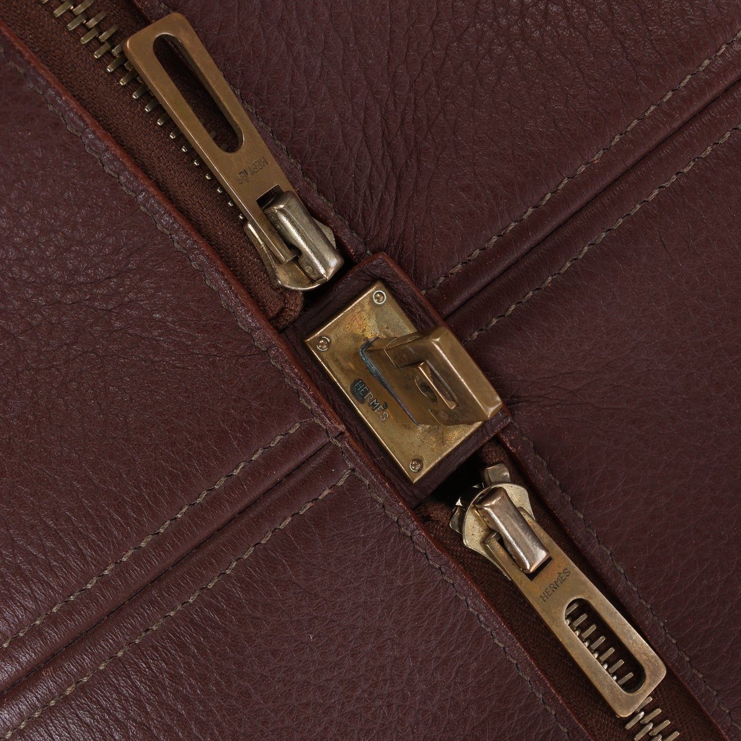 HERMES Victoria 43 Taurillon x Toile Reisetasche in Braun x Beige