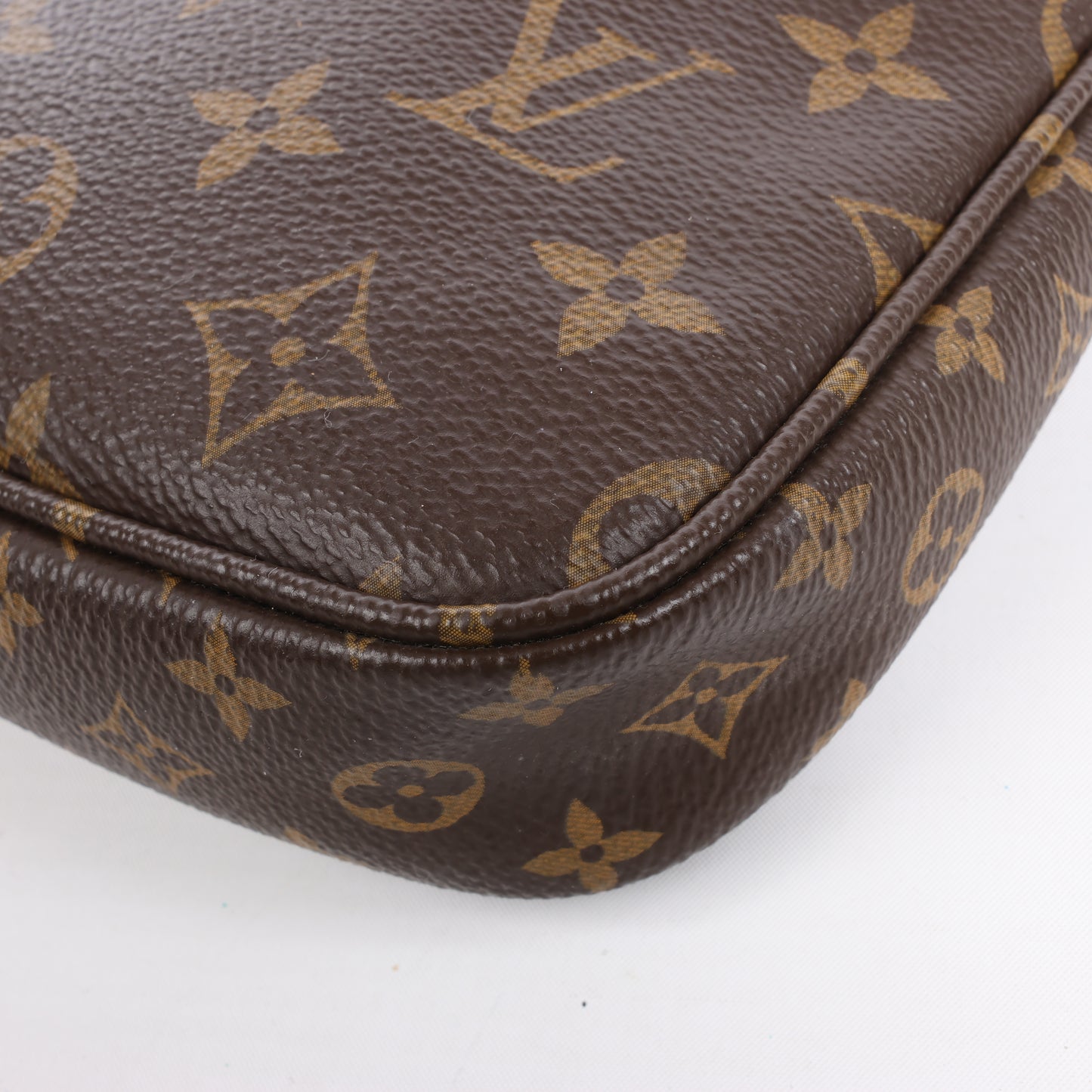 Louis Vuitton Monogram Multi Pochette Accessoires Umhängetasche