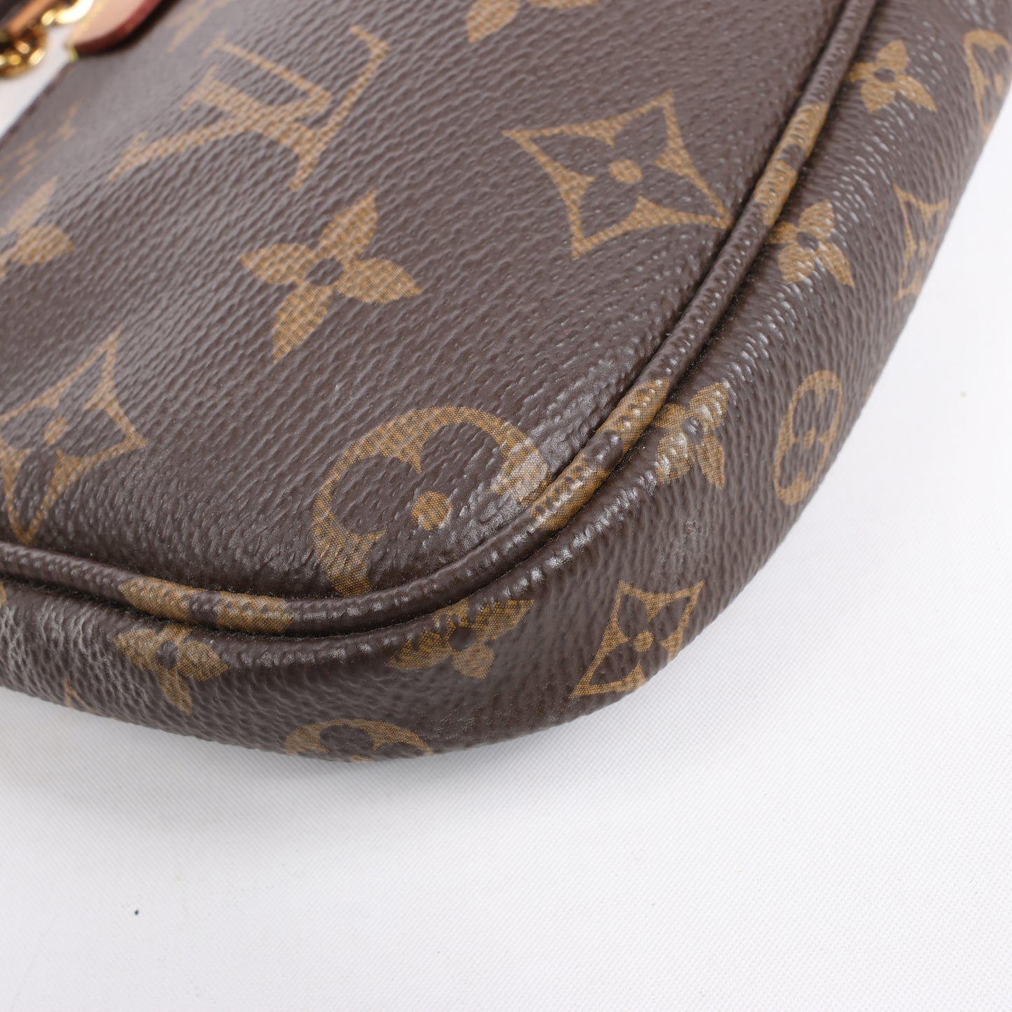 Louis Vuitton Monogram Multi Pochette Accessoires Umhängetasche