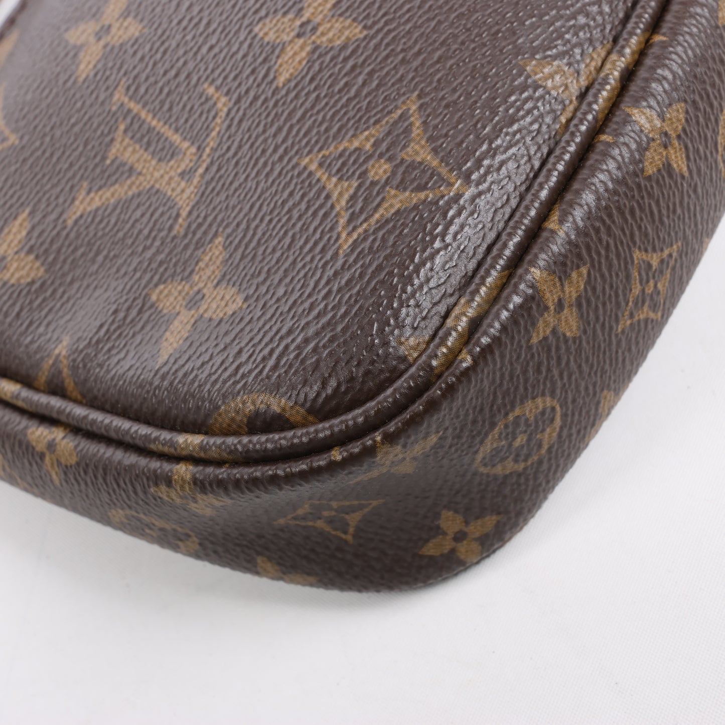 Louis Vuitton Monogram Multi Pochette Accessoires Umhängetasche