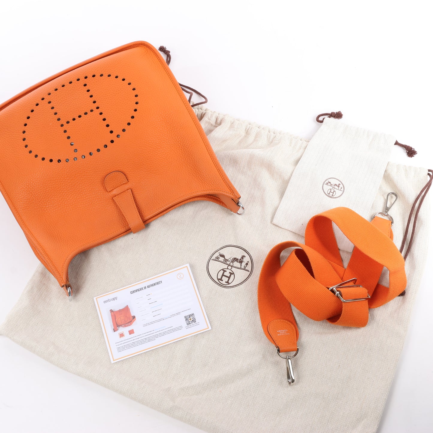 HERMES Evelyne 1 33 GM Taurillon Clemence Orange Silber Metallbeschläge Umhängetasche □JO: 2011