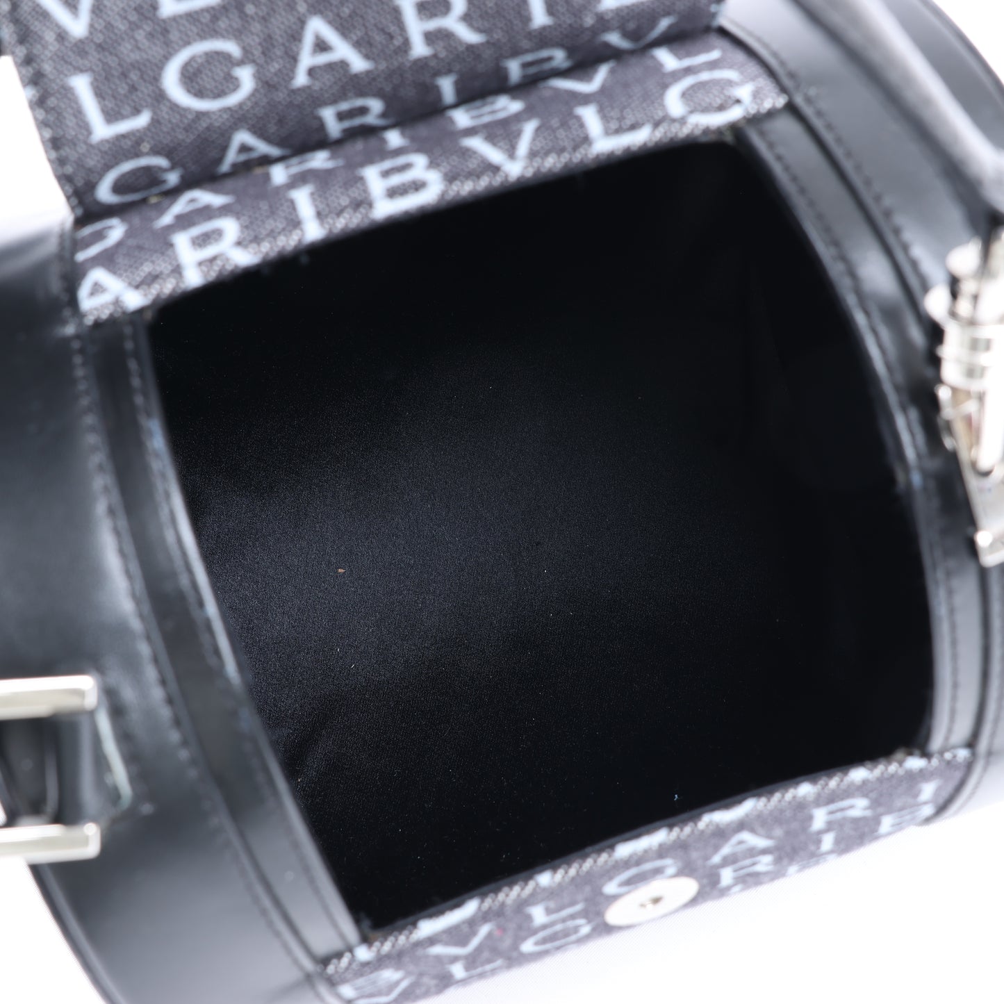 BVLGARI B.Zero 1 Denim- und Lederhandtasche in Schwarz x Marineblau