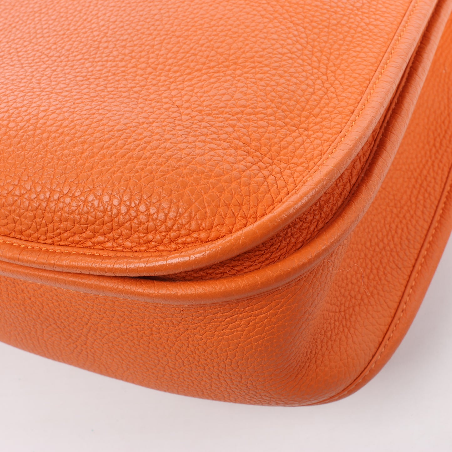 HERMES Evelyne 1 33 GM Taurillon Clemence Orange Silber Metallbeschläge Umhängetasche □JO: 2011