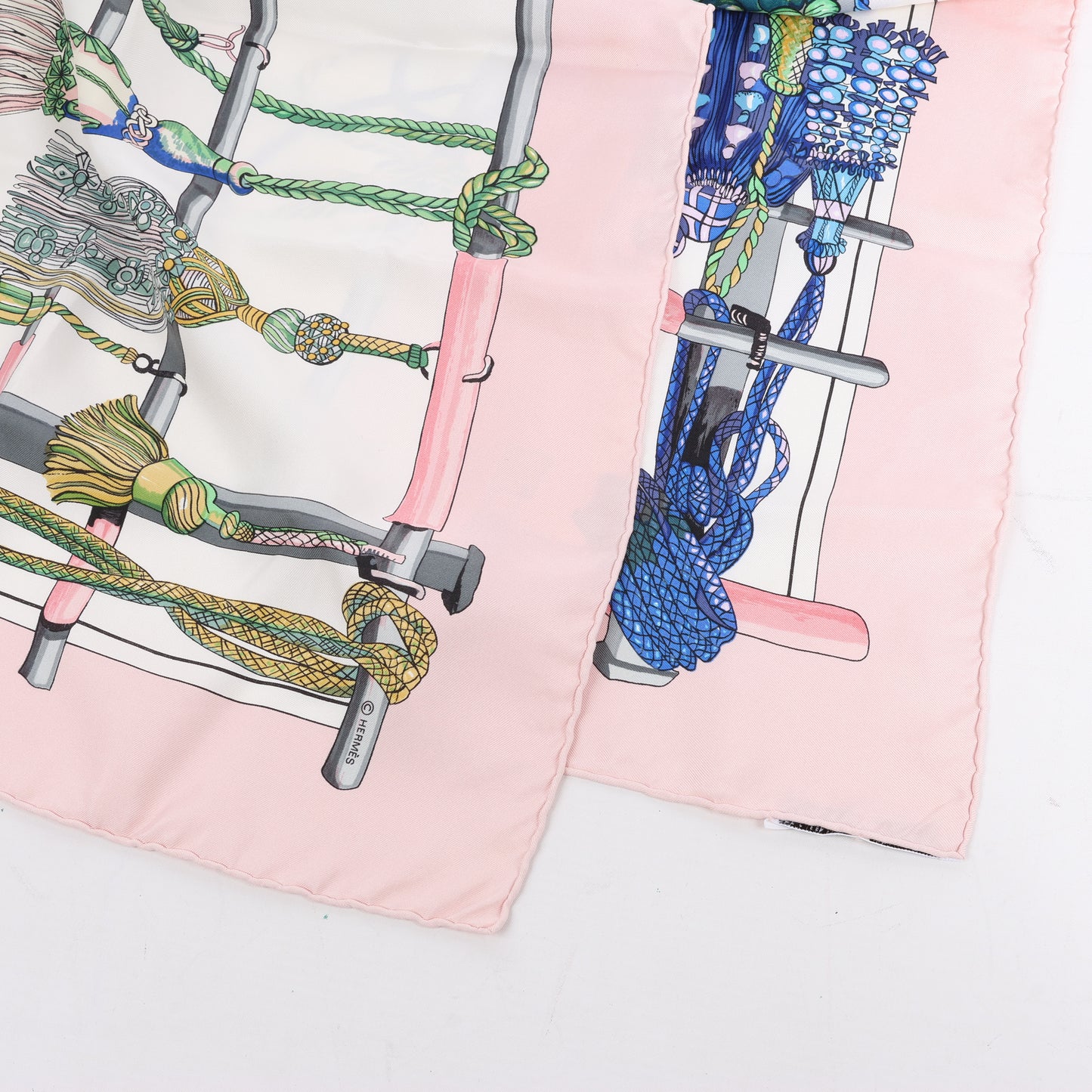 Hermes Carré 90 "PASEMENTERIE" 100% Soie Foulard
