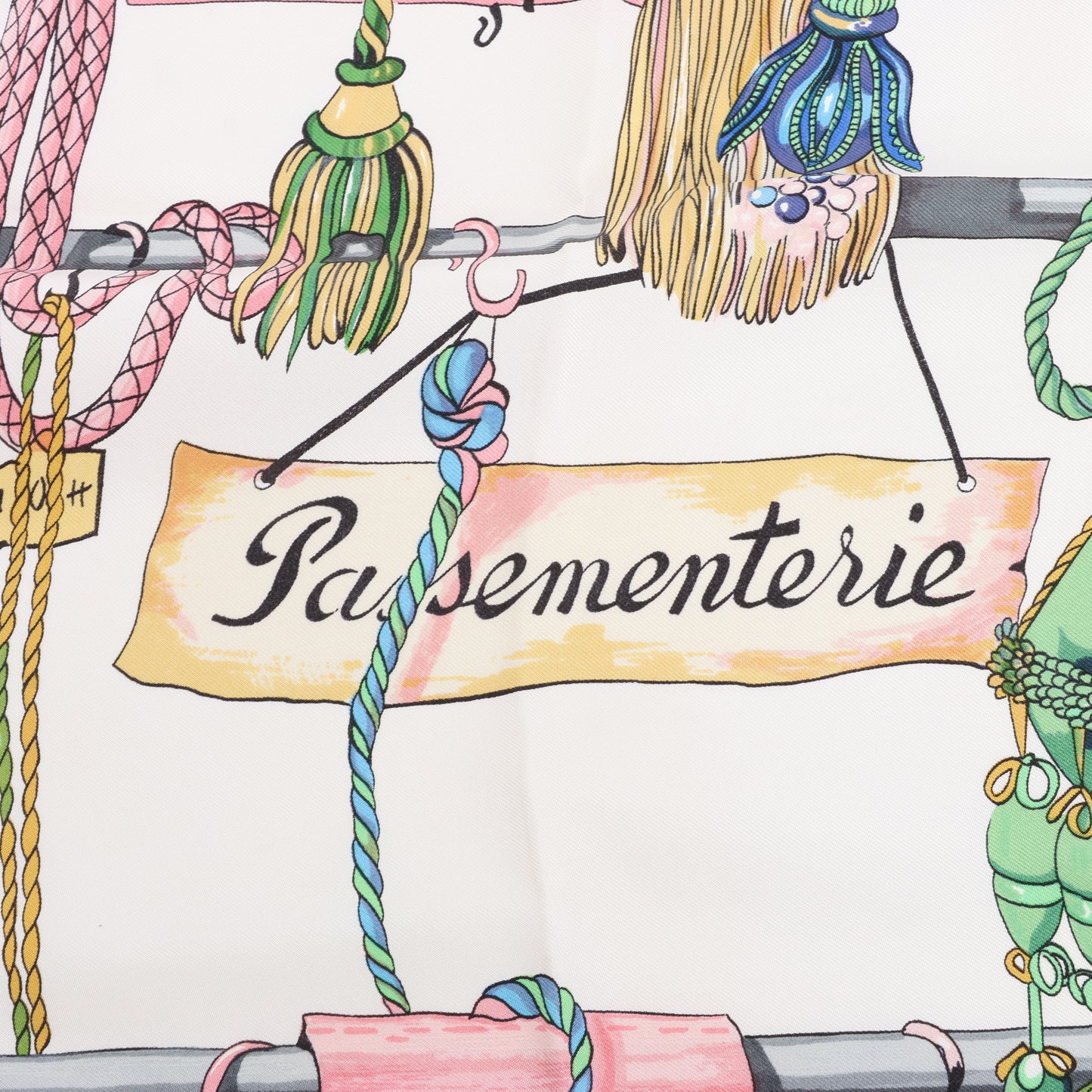 Hermes Carré 90 "PASEMENTERIE" 100% Soie Foulard