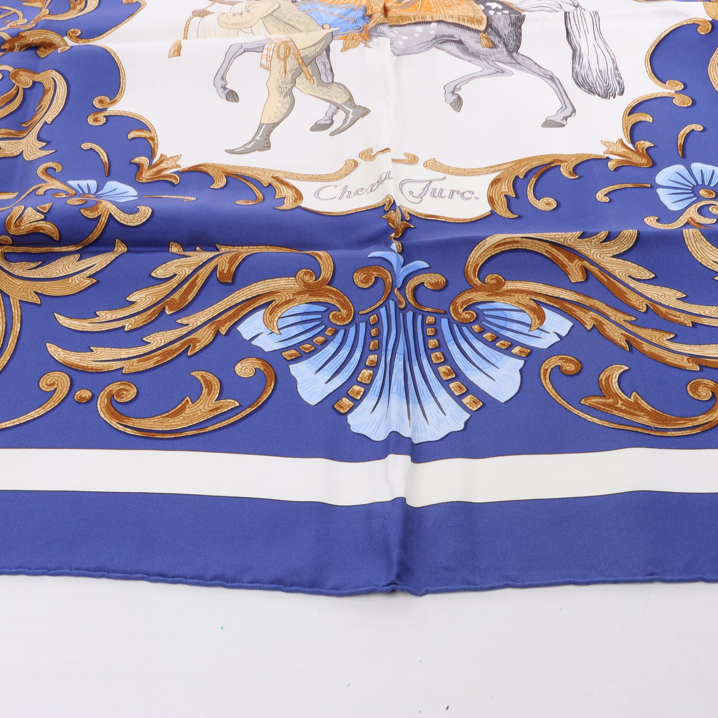 Hermes Carré 90 „VOILES DE LUMIERE“ Schal aus 100 % Seide