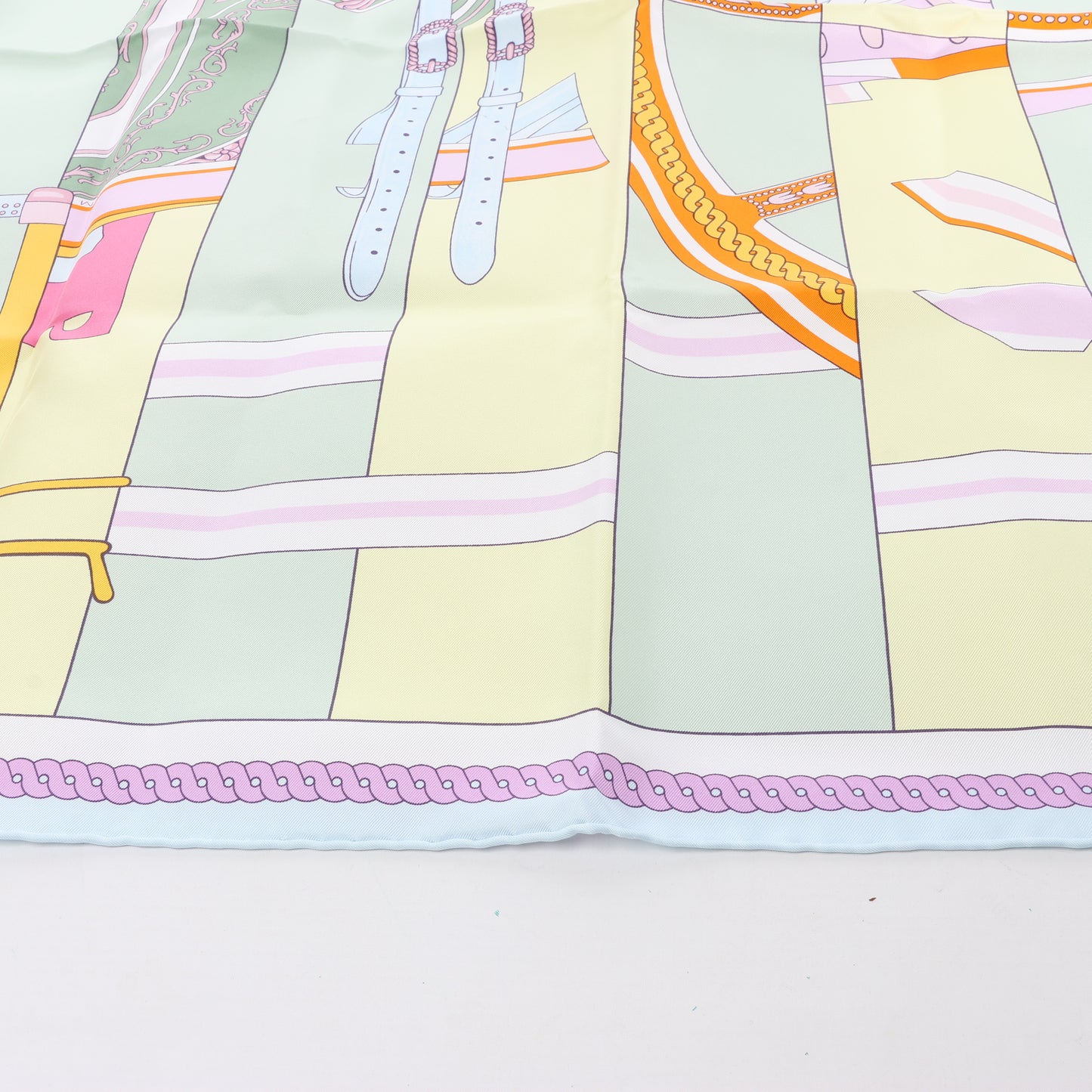 Hermes Carré 90 „VOILES DE LUMIERE“ Schal aus 100 % Seide