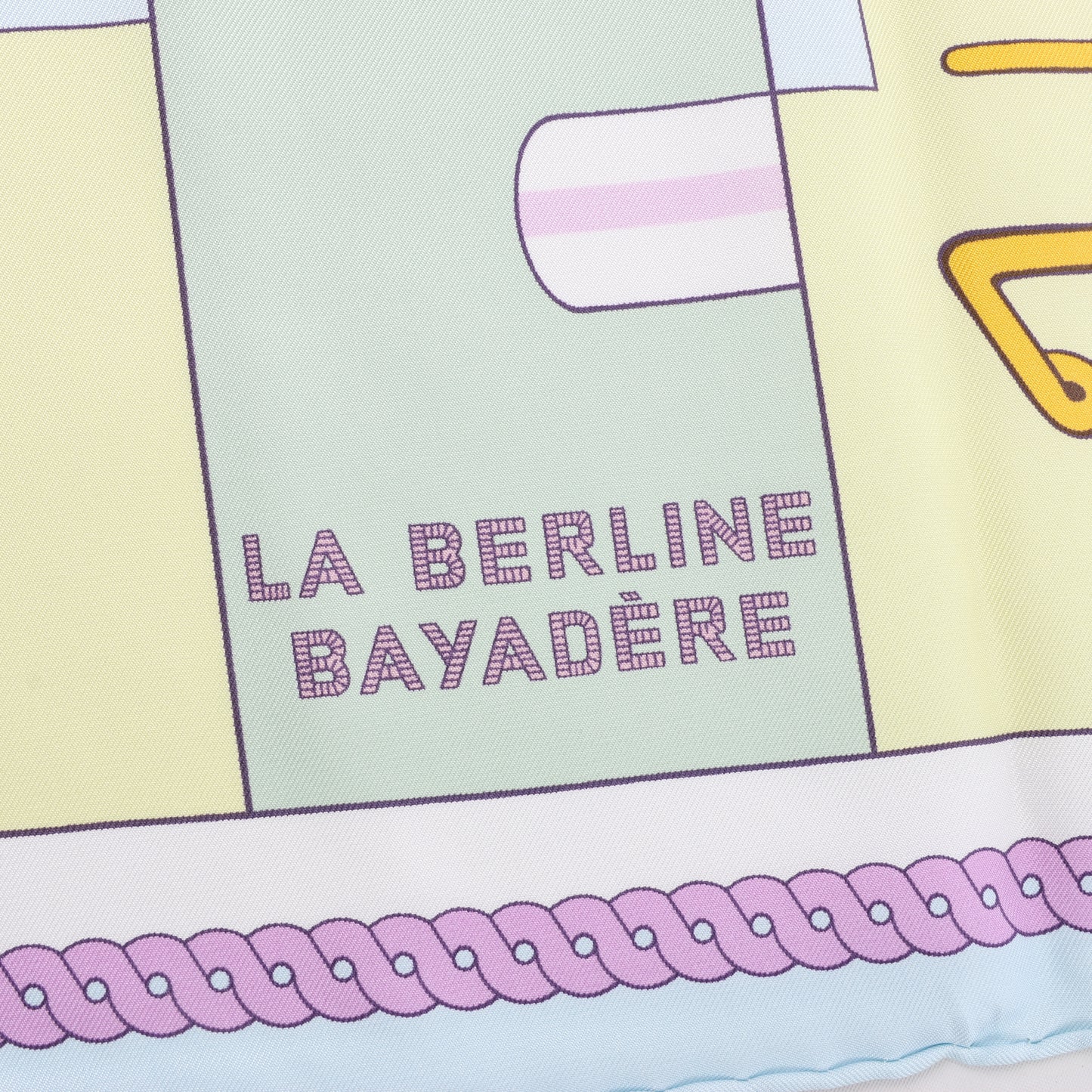 Hermes Carré 90 „VOILES DE LUMIERE“ Schal aus 100 % Seide
