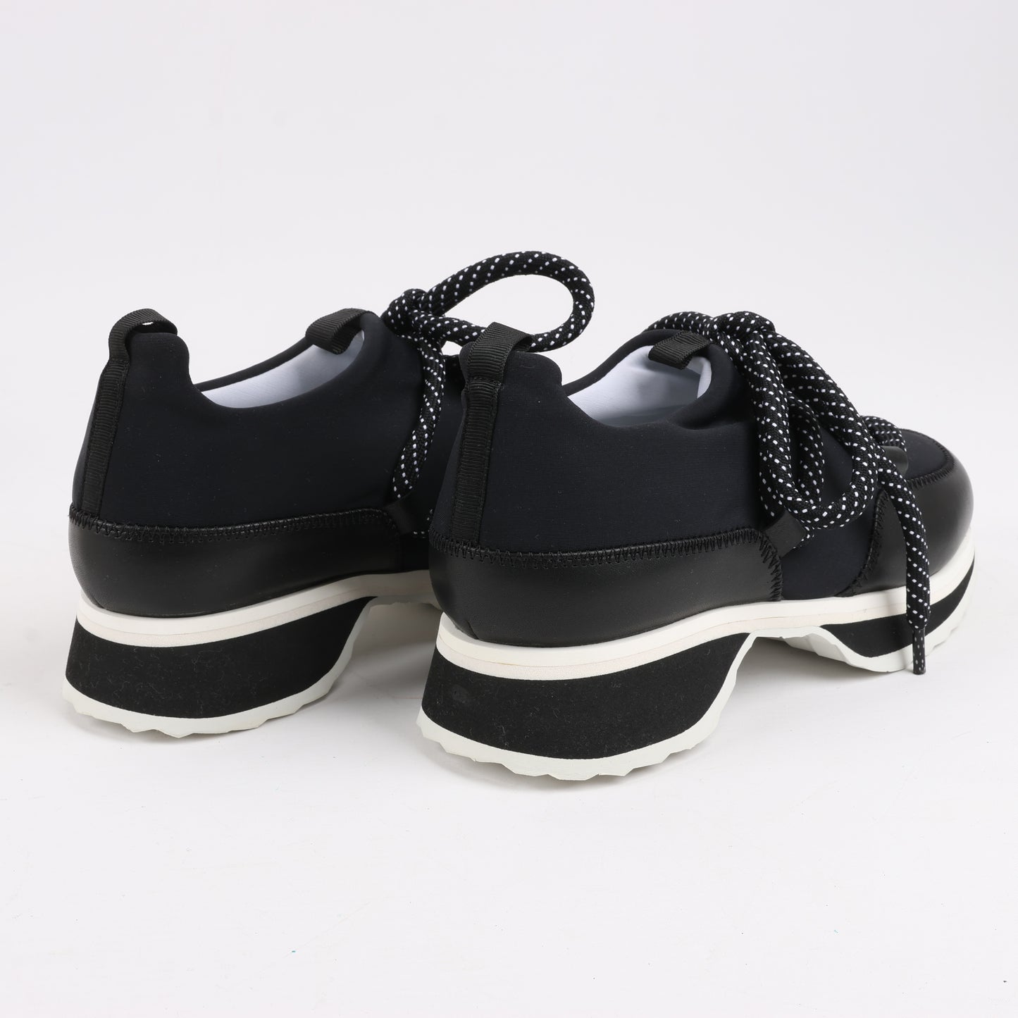 Pierre Hardy Leder x Stoff Sneakers in Schwarz x Marineblau, Größe 37 EU