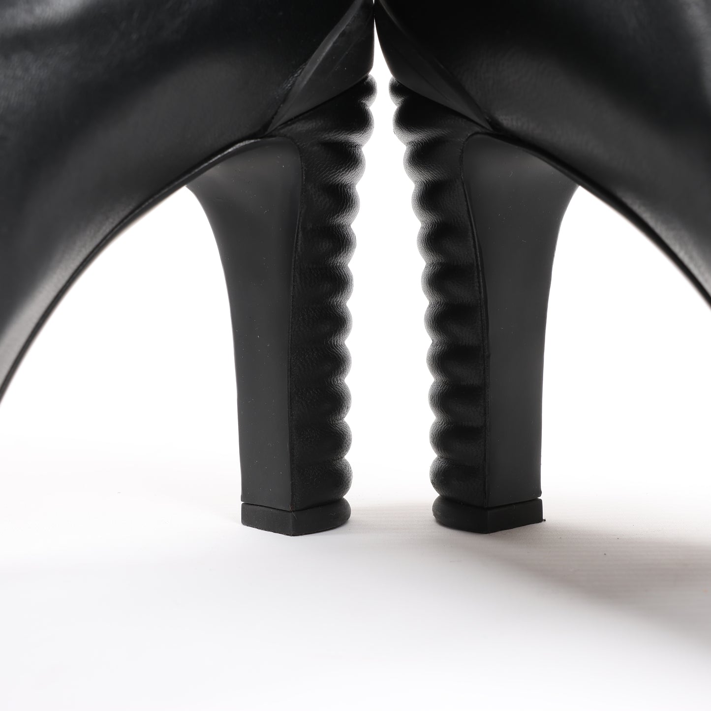 Fendi Lederstiefeletten in Schwarz, Größe 38 EU