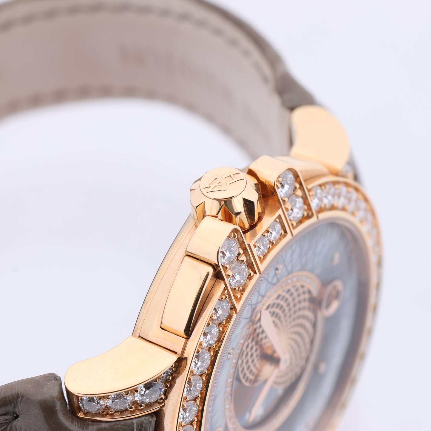 Harry Winston Ocean Moon Phase OCEQMP36RR026 Crocodile leather x RG QZ MOP Dial 36mm Watch