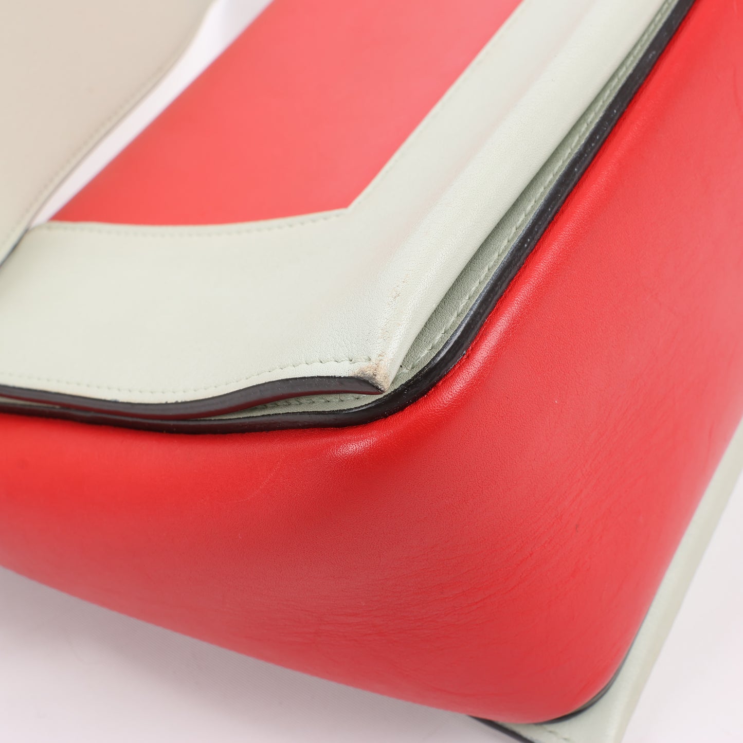 Celine Frame Leder-Umhängetasche in Grün x Rot