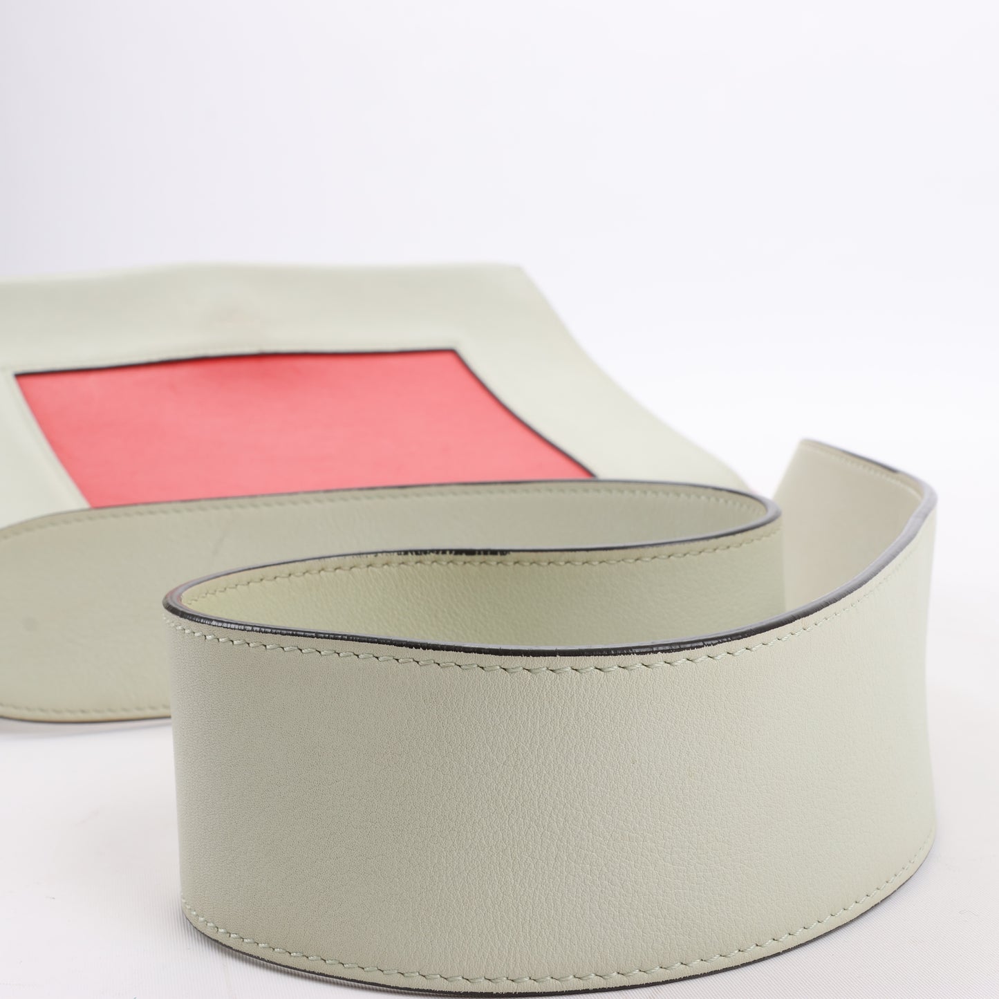 Celine Frame Leder-Umhängetasche in Grün x Rot