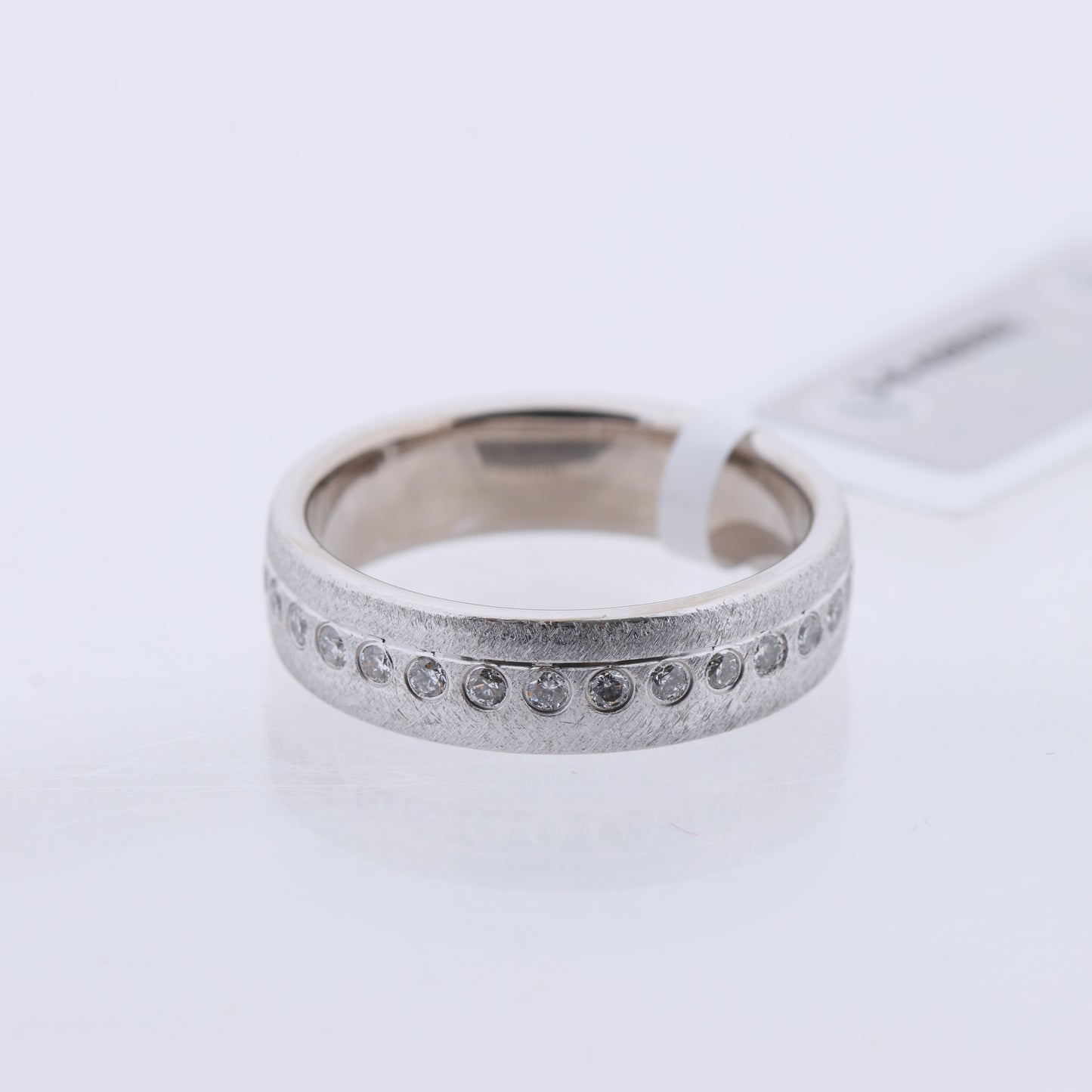 Non Signe / Unsigned 14K White Gold Ring with 30 Natural Diamonds