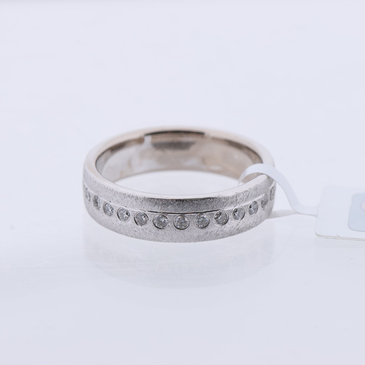 Non Signe / Unsigned 14K White Gold Ring with 30 Natural Diamonds
