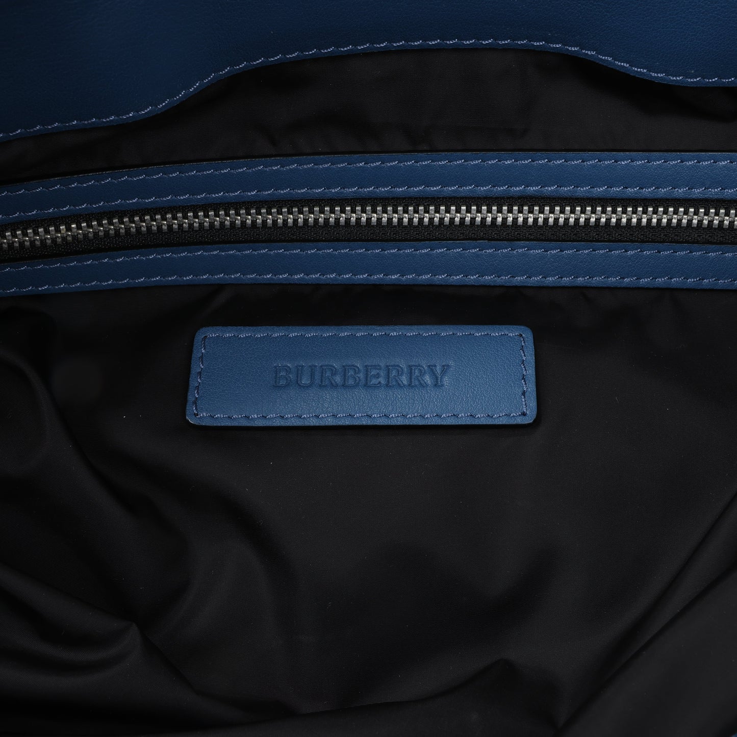 Burberry – Kuriertasche mit Graffiti-Logo-Print, mehrfarbig