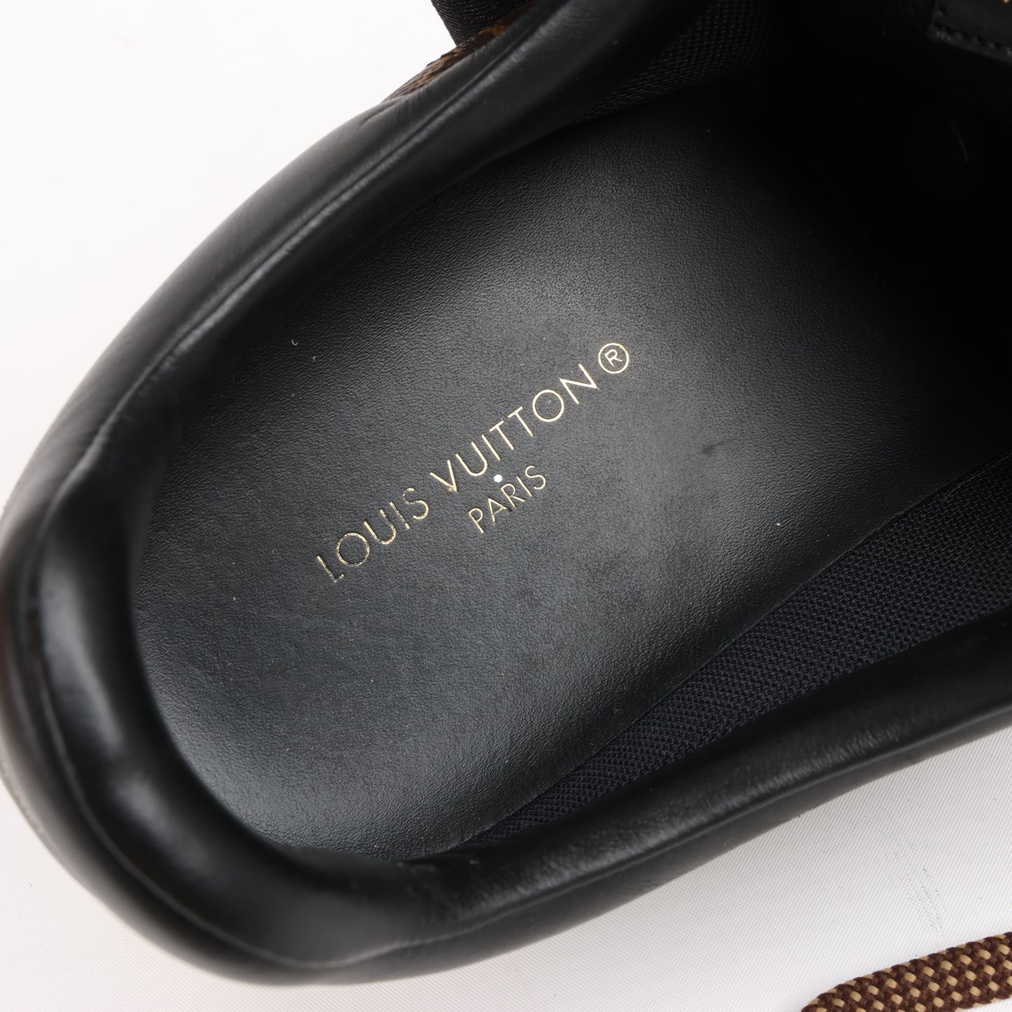 Louis Vuitton Monogram Canvas Luxembourg Low Top Sneakers, Size 42.5 EU