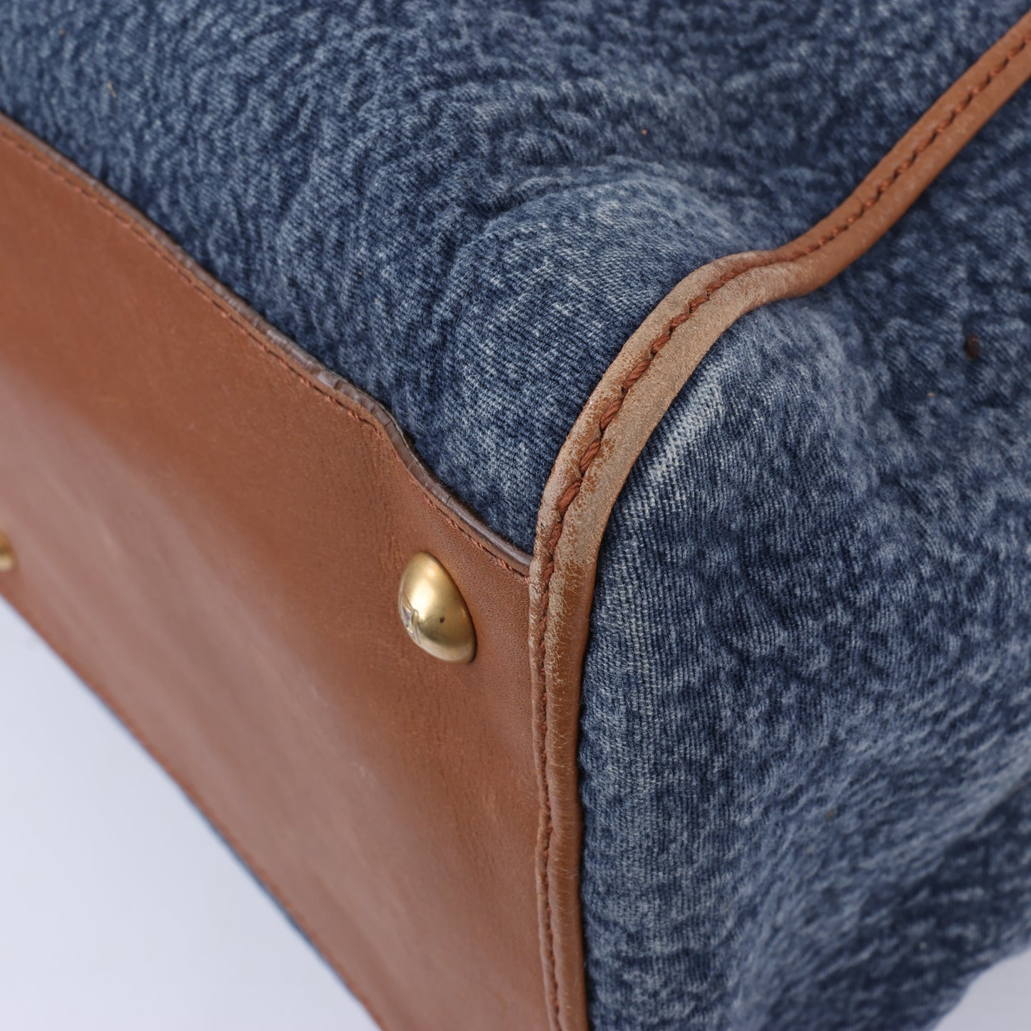 Fendi Chameleon Denim & Leder 2Way Boston Handtasche in Marineblau 8BL110