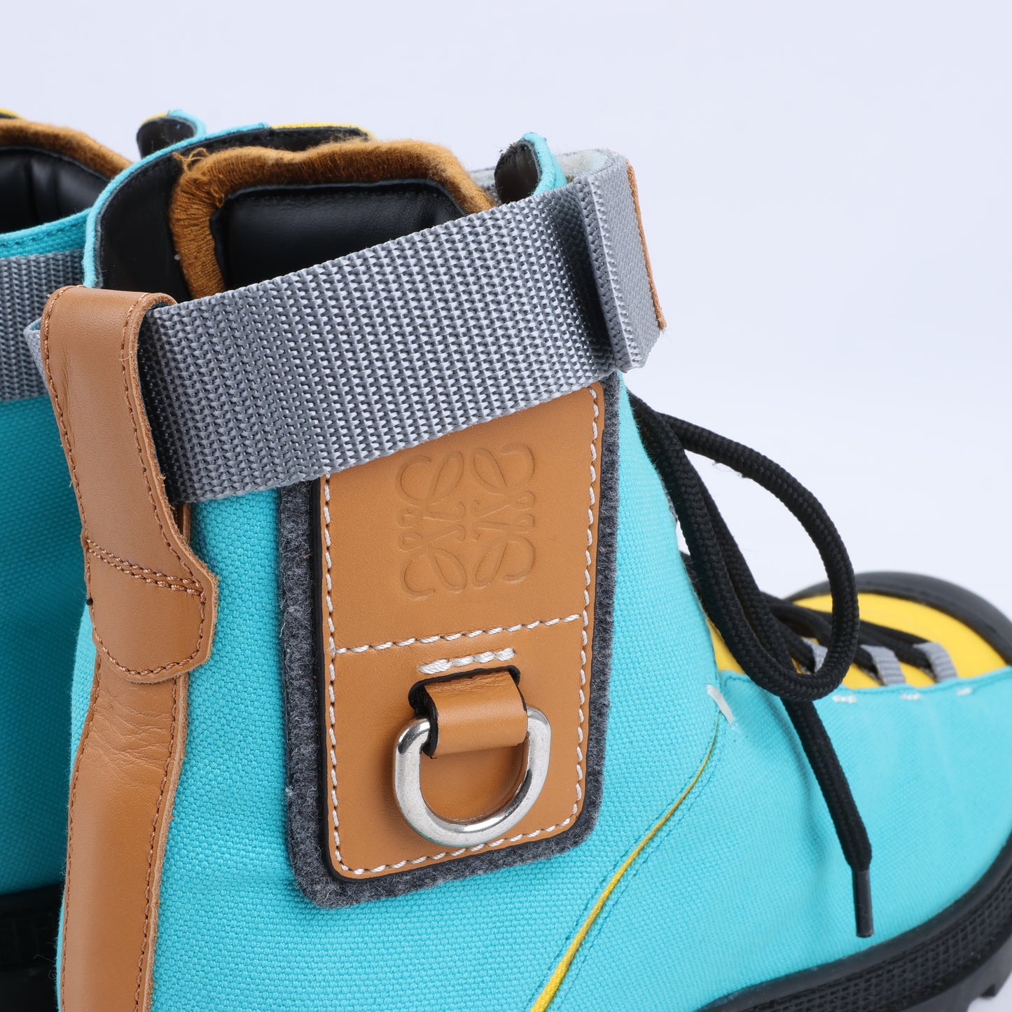LOEWE Anagram 20SS Kurze Stiefel aus Canvas und Leder, 44 EU, Mehrfarbig