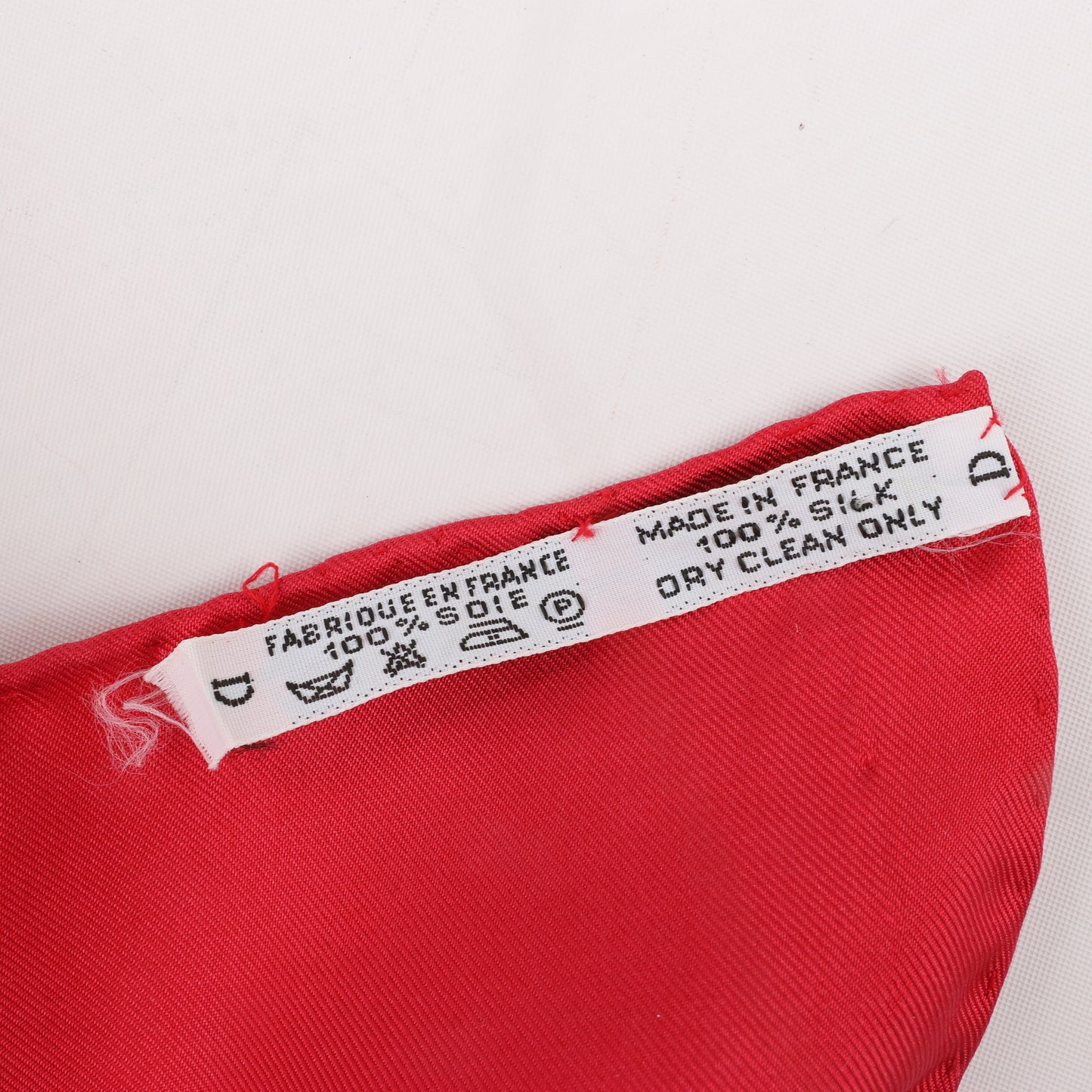 Hermès Carré 90 "L’ENTENTE CORDIALE" 100% Silk Scarf