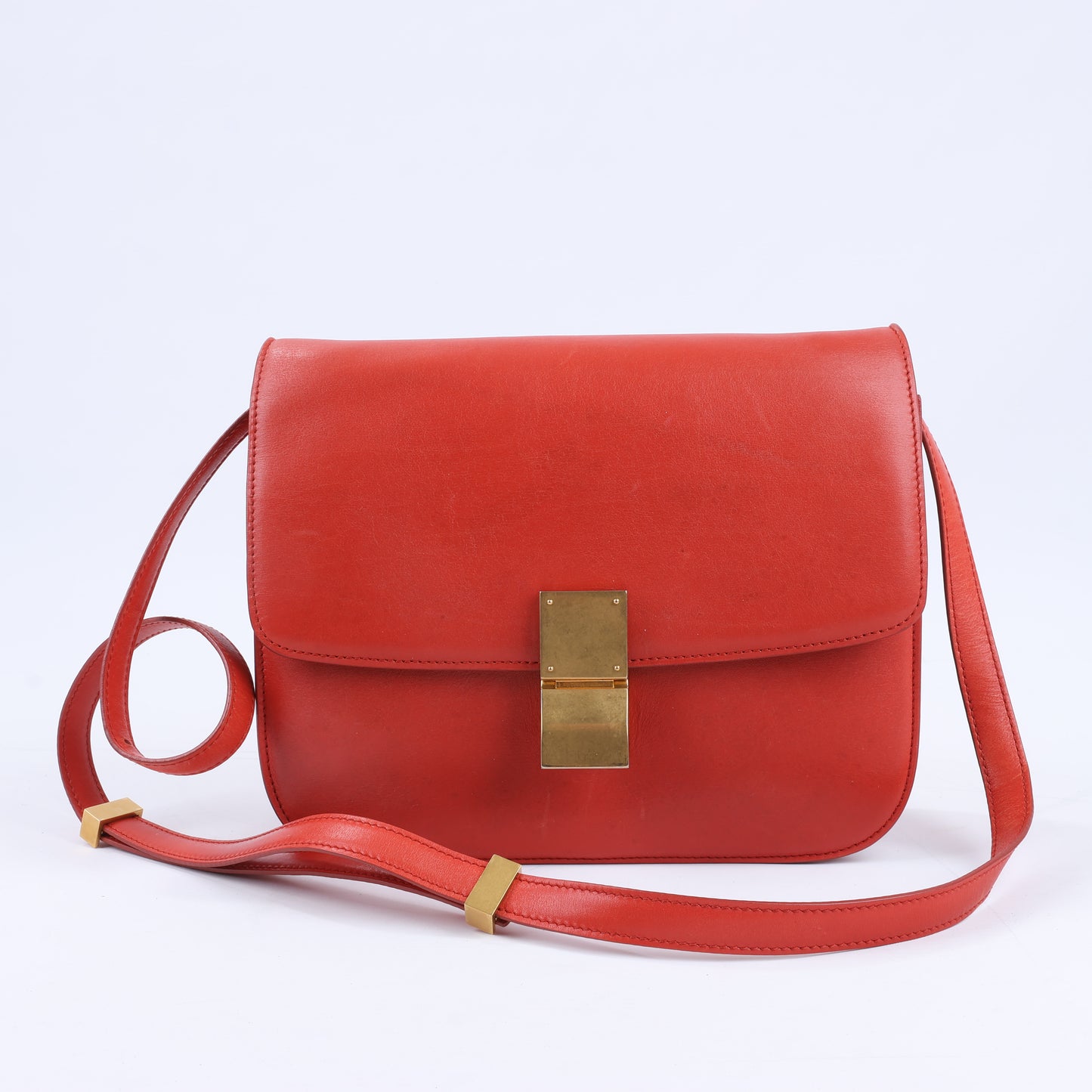 CELINE Classic Box Medium Leather Shoulder Bag in Red