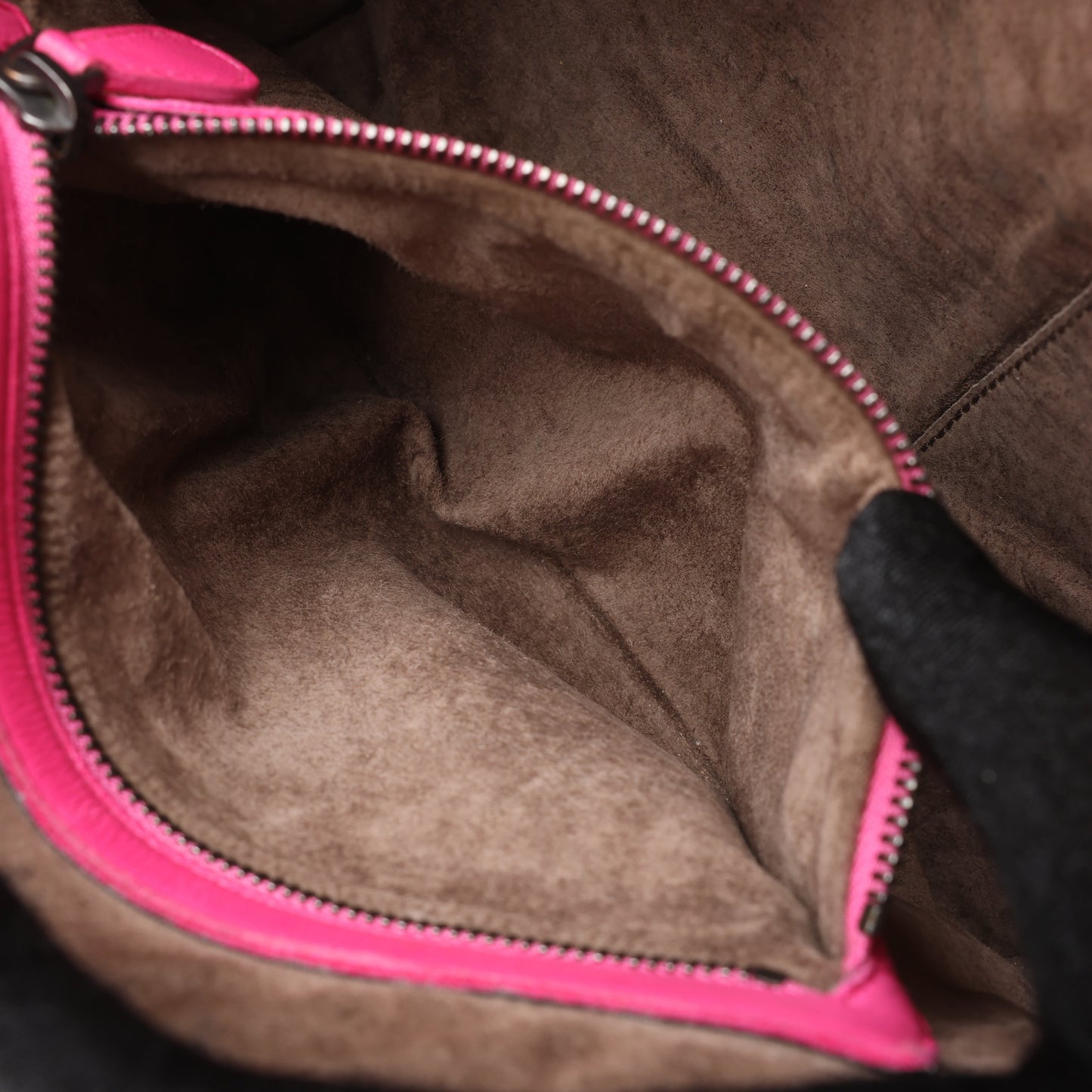 Bottega Veneta Intrecciato Nodini Umhängetasche in Rosa