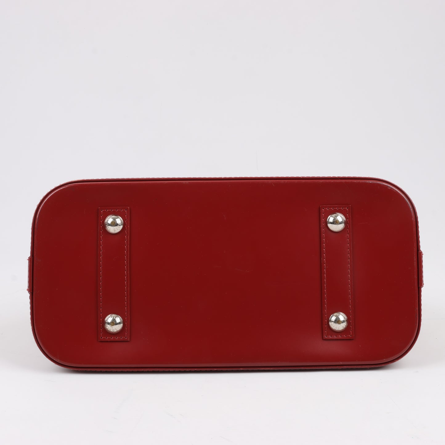 Louis Vuitton Epi Leather Alma Handbag in Deep Red M4030M