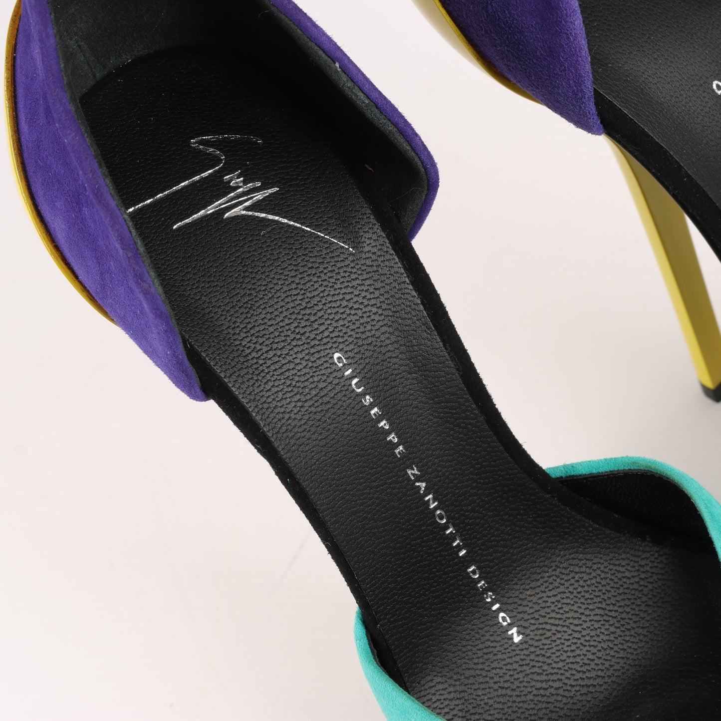 GIUSEPPE ZANNOTTI D'Orsay-Pumps aus Wildleder mit Farbblockmuster