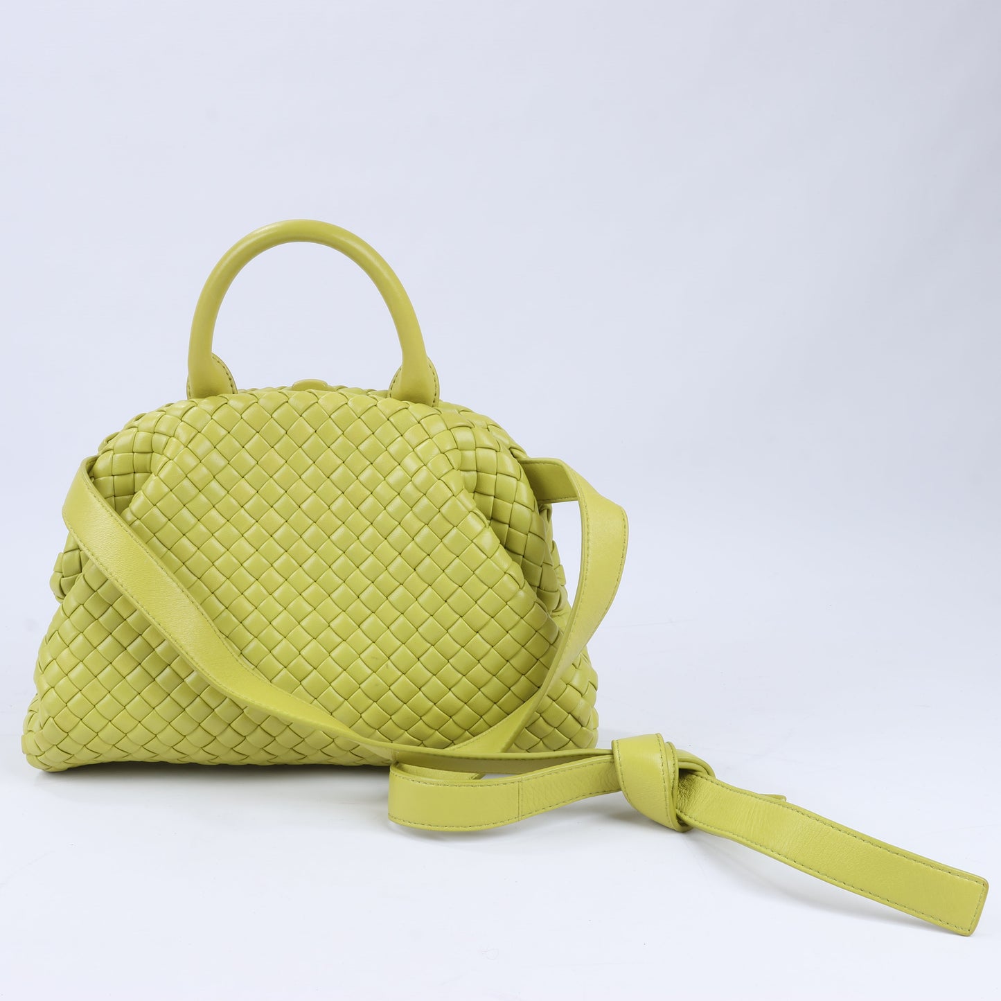 Bottega Veneta – Kleine 2-Wege-Handtasche aus Intrecciato-Leder in Gelbgrün