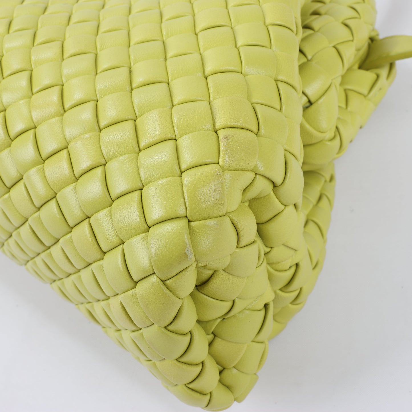 Bottega Veneta – Kleine 2-Wege-Handtasche aus Intrecciato-Leder in Gelbgrün