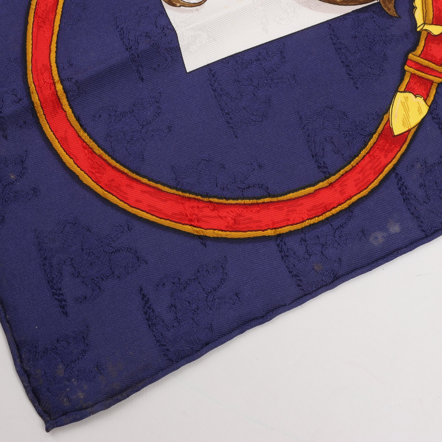 Hermès Carré 90 " L’INSTRVCTION DV ROY" 100% Silk Scarf