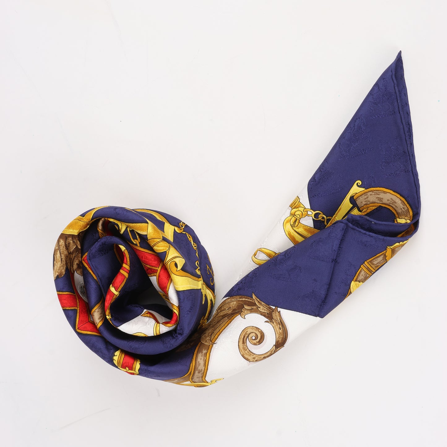 Hermès Carré 90 " L’INSTRVCTION DV ROY" 100% Silk Scarf