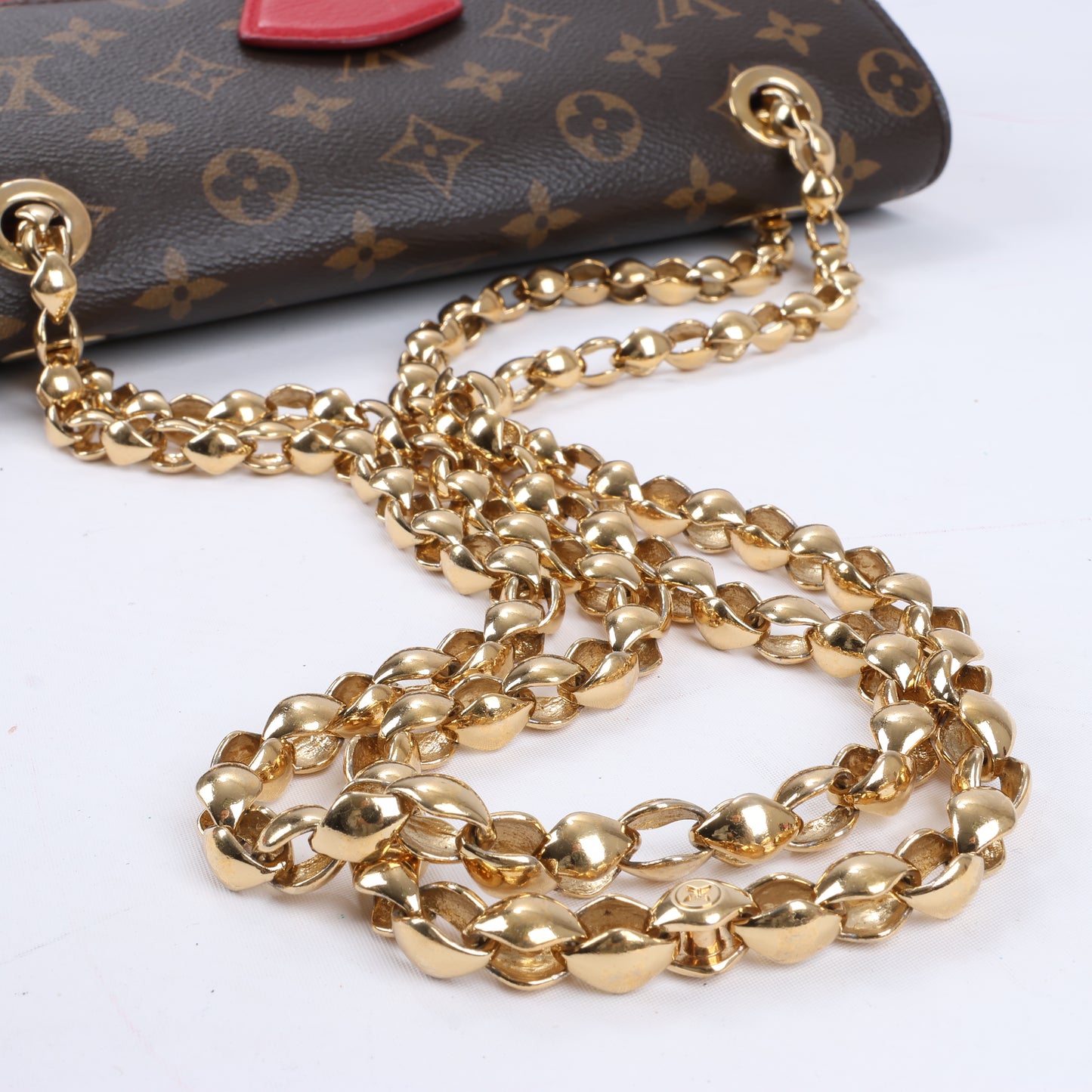 Sac bandoulière Louis Vuitton Monogram Victoire rouge M41731