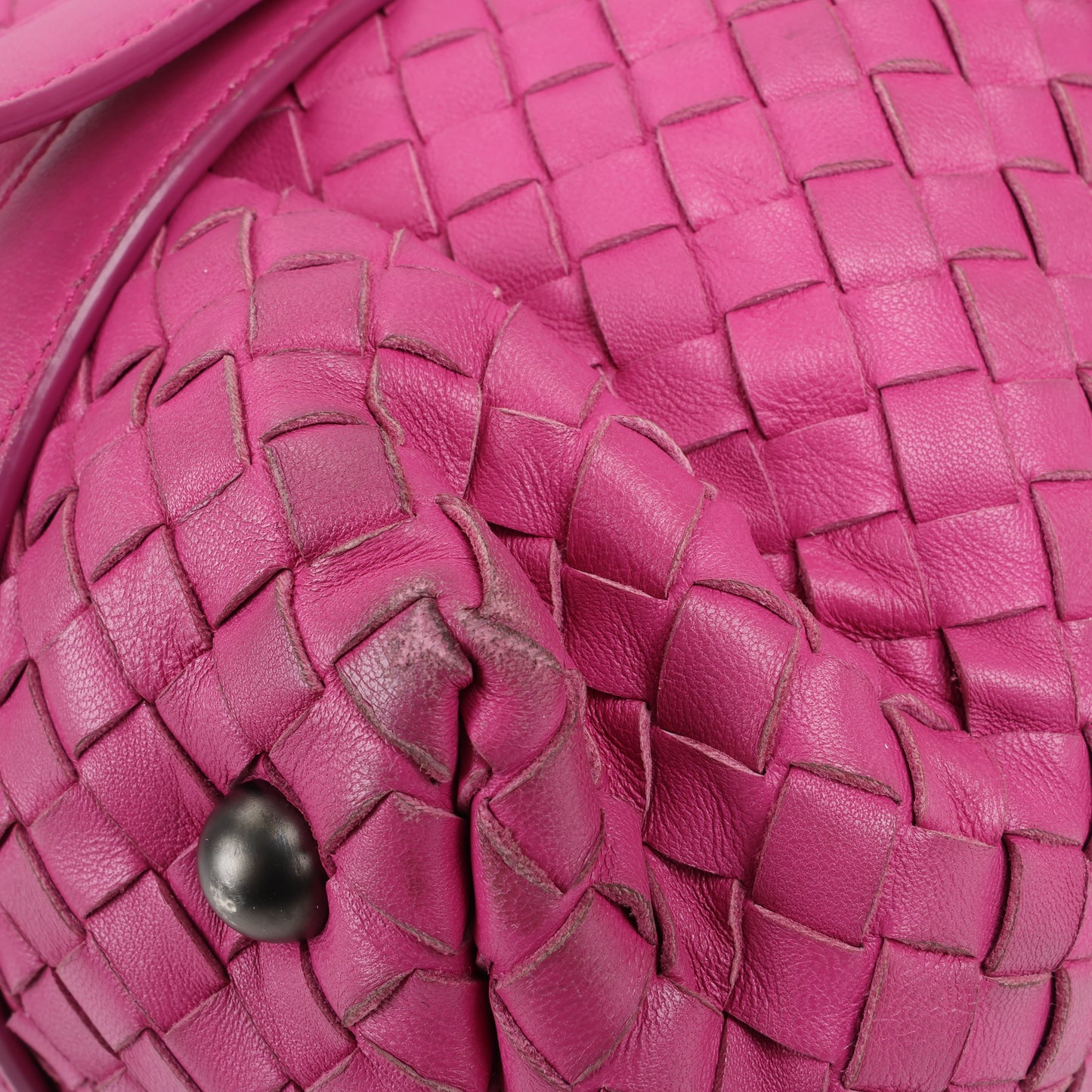 BOTTEGA VENETA Intrecciato Leather Handbag in Pink