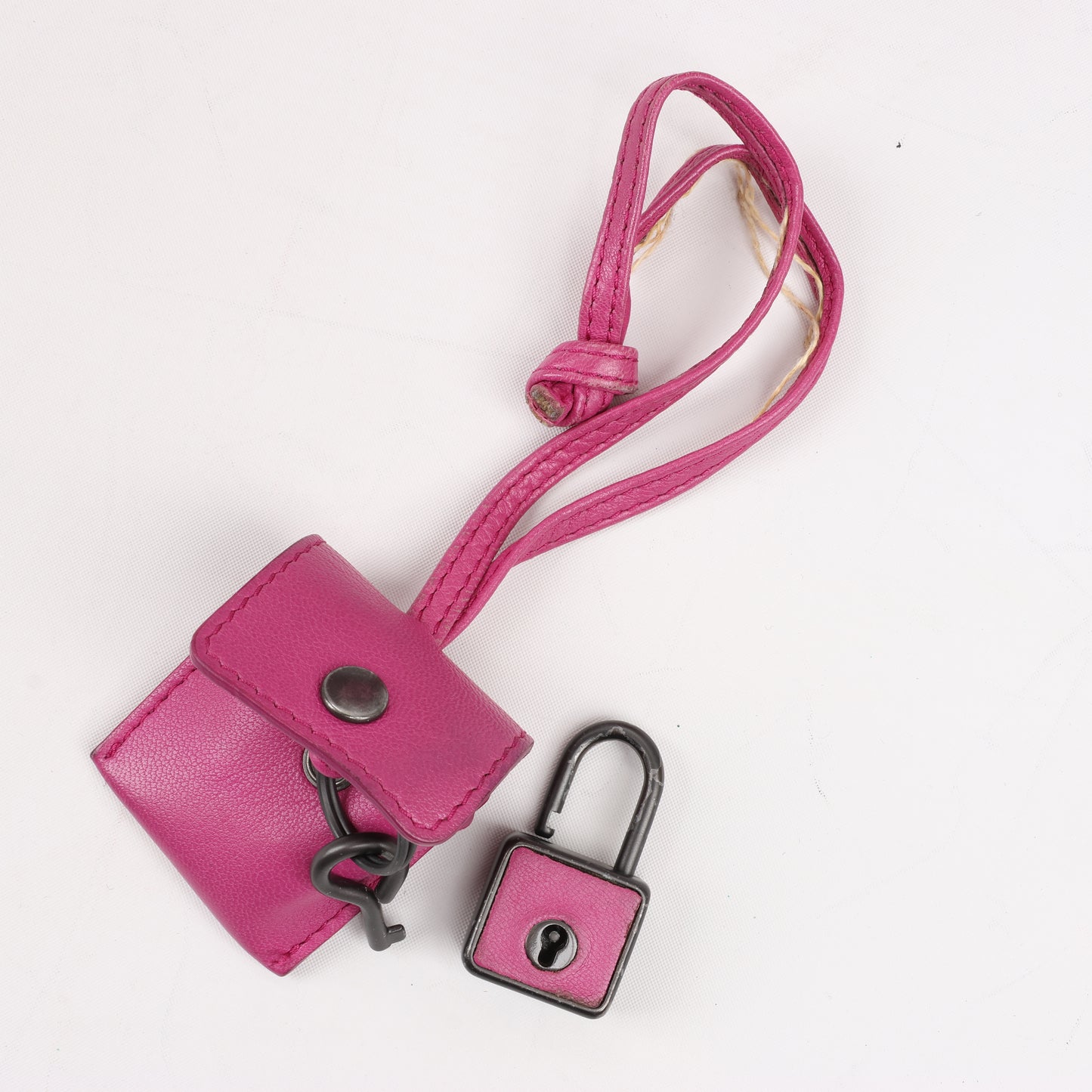 BOTTEGA VENETA Intrecciato Leather Handbag in Pink