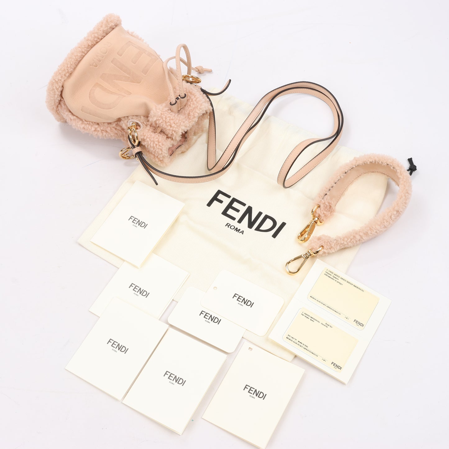 Fendi Mon Tresor Mini Mouton 2Way Umhängetasche in Puderbeige 8BS010