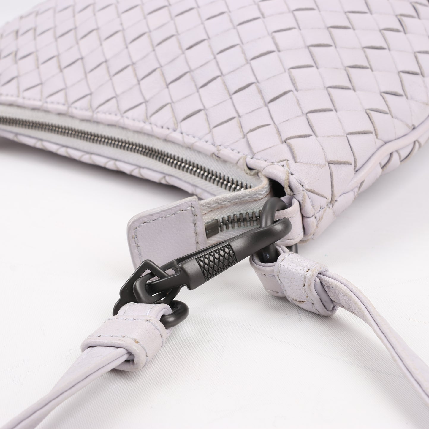 Bottega Veneta Intrecciato Leather Shoulder Bag in Light Purple