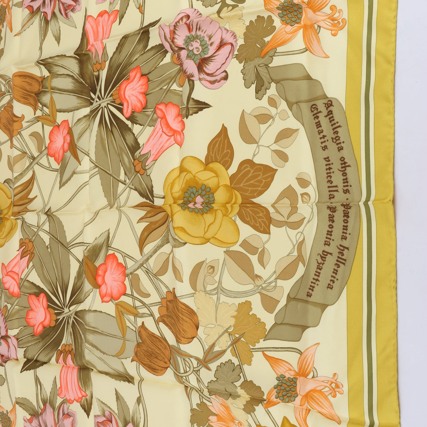 Hermes Carré 90 "Fleurs d'Hellade" 100% Soie Foulard
