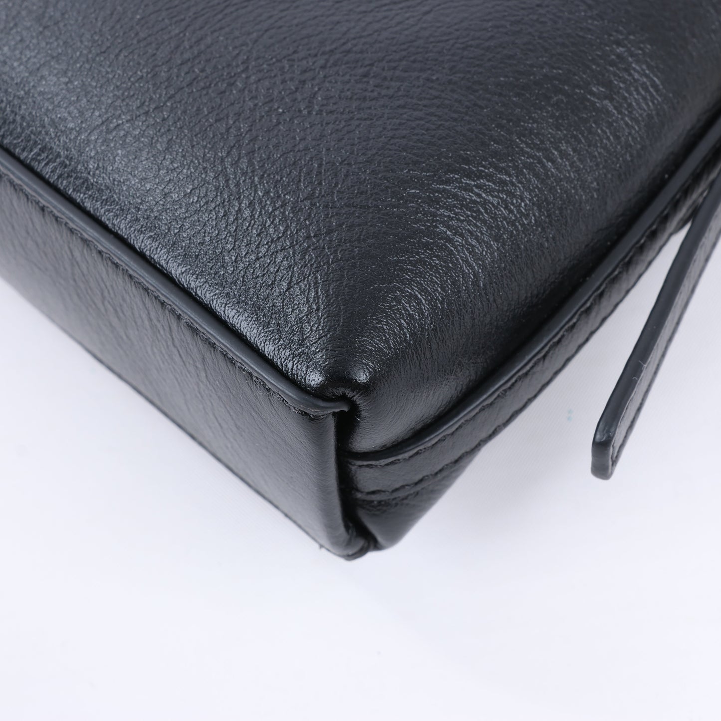 Givenchy „Voyeux“ 2-Wege-Umhängetasche aus schwarzem Leder