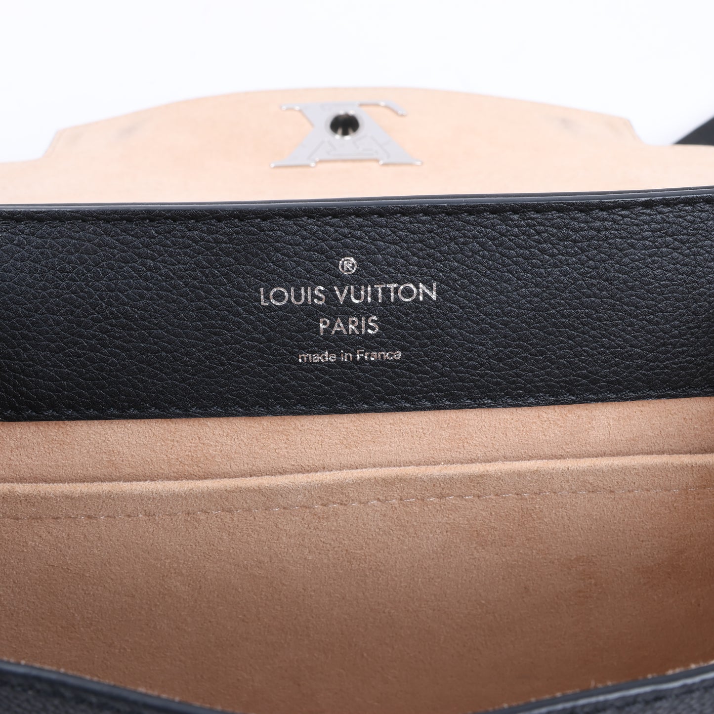 Louis Vuitton LV Logo LockMe Ever BB 2Way Umhängetasche M53937
