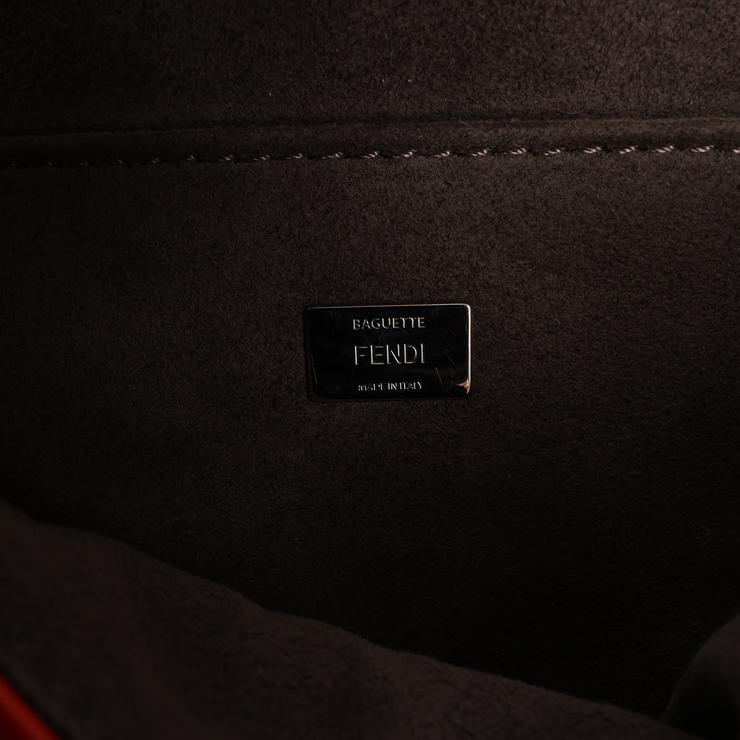 FENDI Double Micro Baguette Leder-Umhängetasche mit Kette in Rot 8M0371