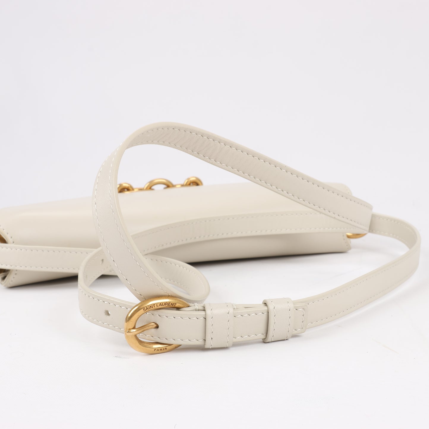 Saint Laurent Paris Le Maillon Leather Shoulder bag in Beige 649795