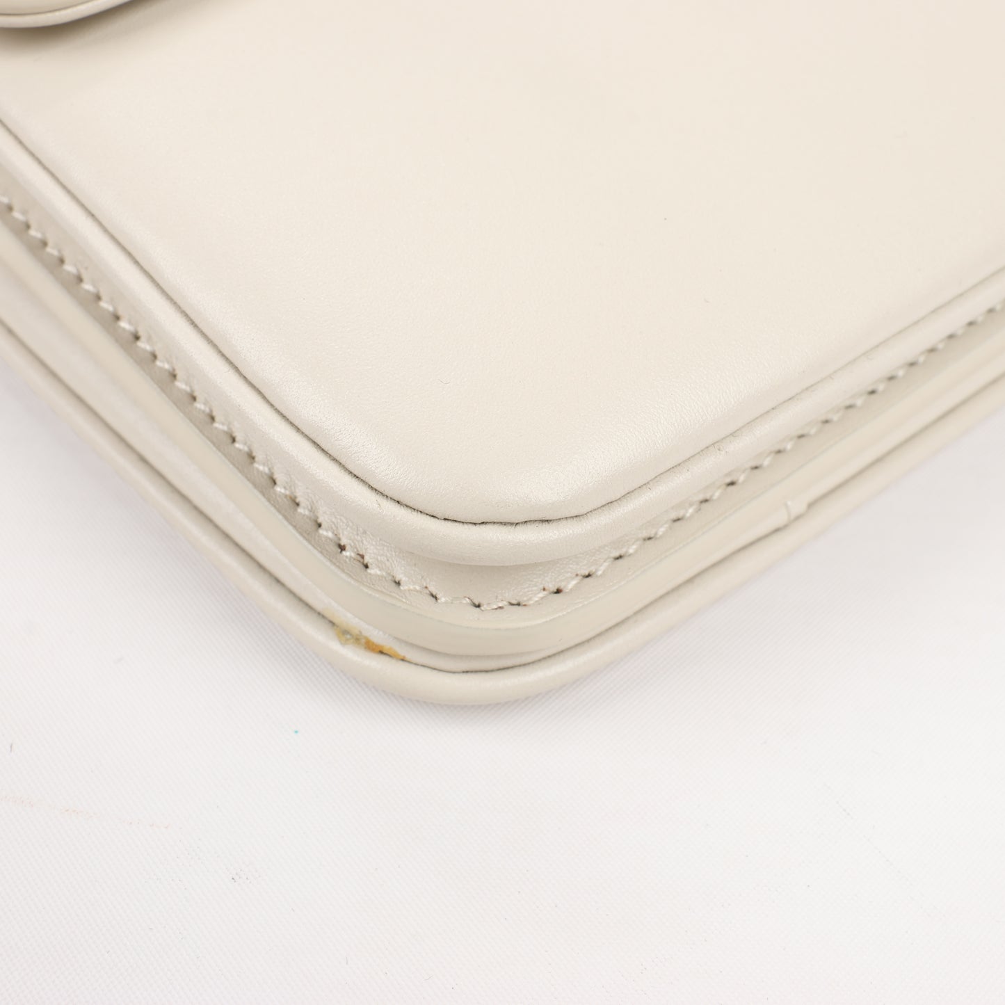 Saint Laurent Paris Le Maillon Leather Shoulder bag in Beige 649795