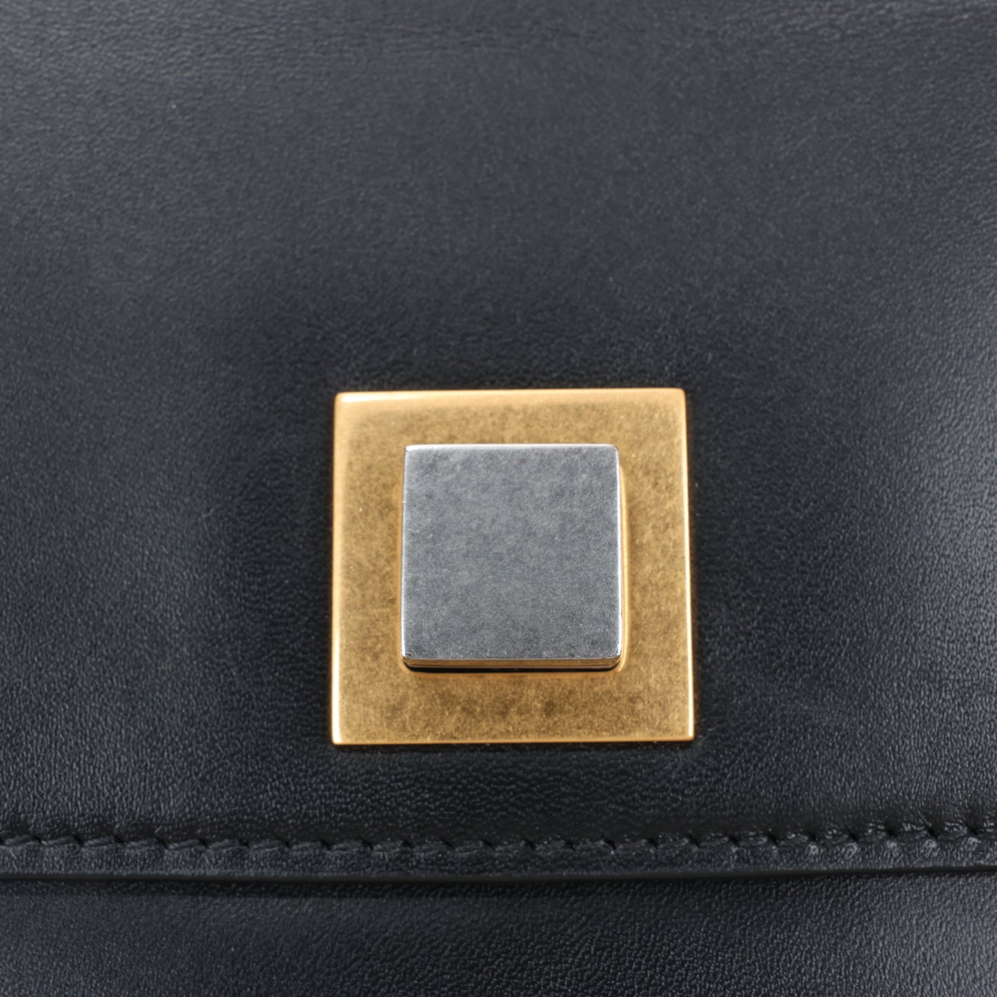 Bottega Veneta – Schwarzes Kontinentalportemonnaie aus glattem Leder