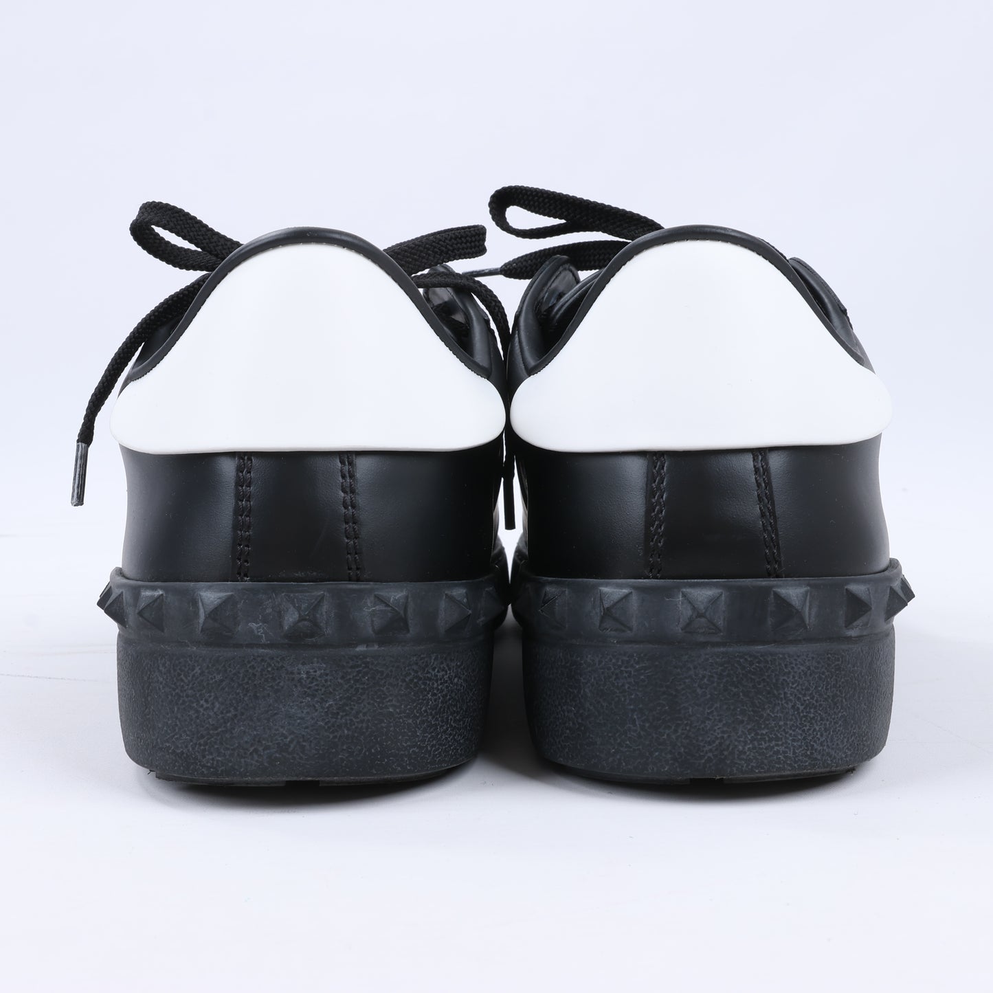 Valentino Garavani VLTN Leder-Sneakers in Schwarz x Weiß, Größe 42 EU