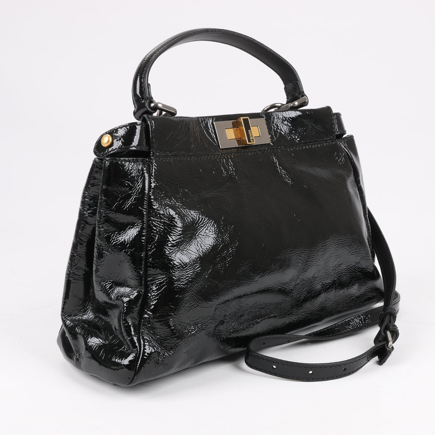 Fendi Peekaboo 2-Wege-Handtasche aus Lackleder in Schwarz 8BN211