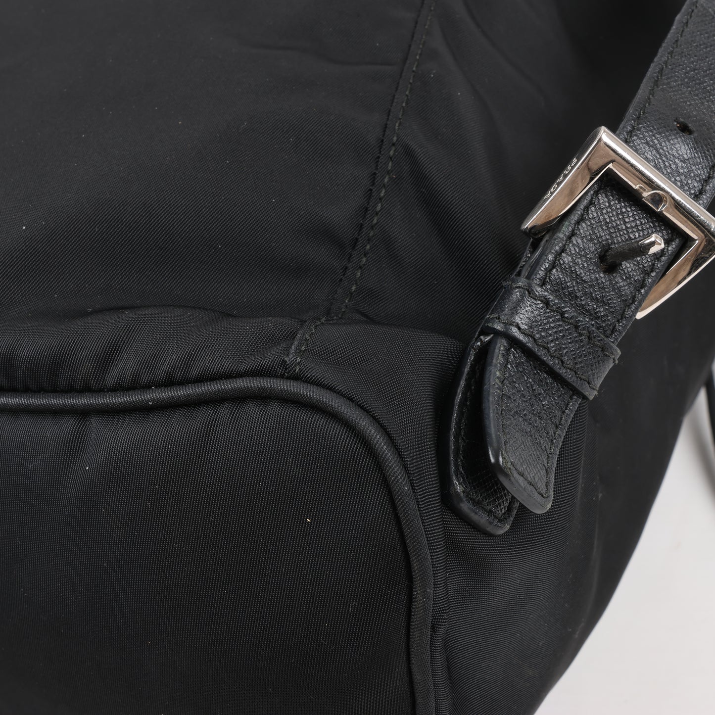 Prada Tessuto Stoff x Lederrucksack in Schwarz