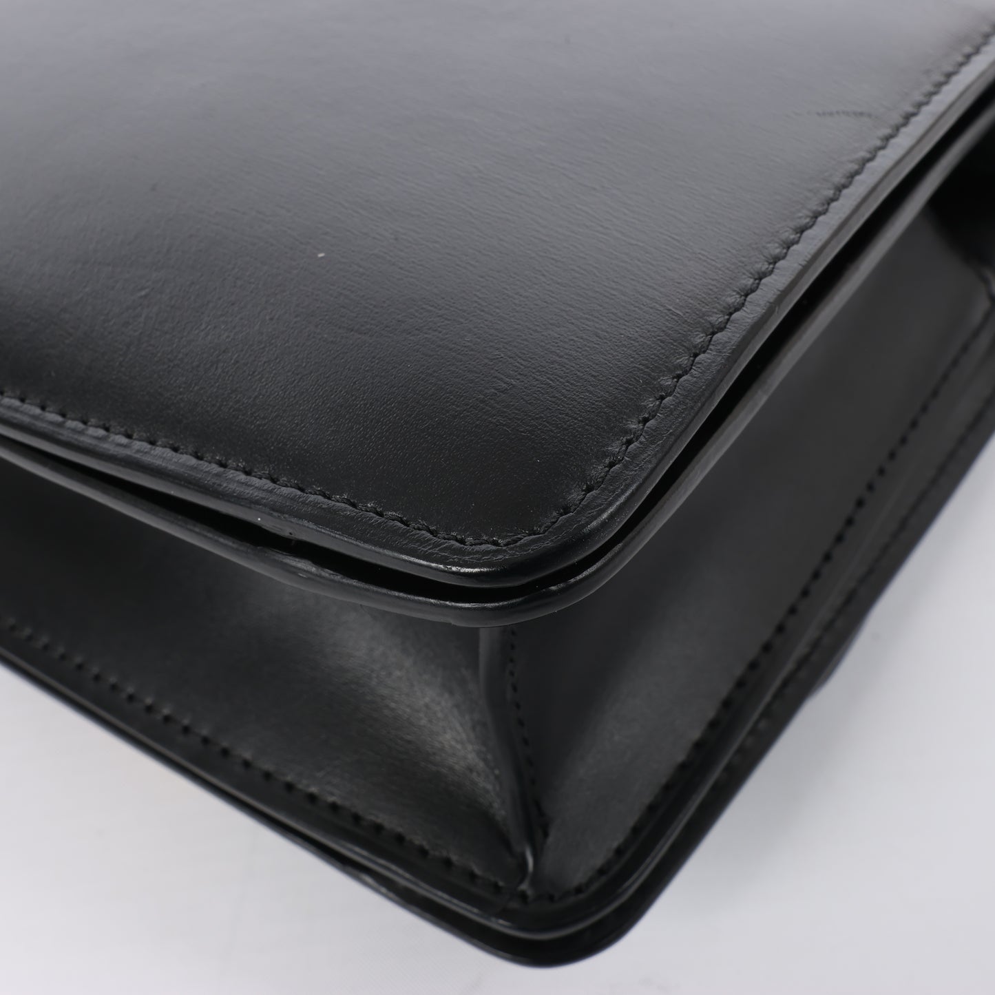 Celine Classic Box Small Leather Shoulder Bag in Black