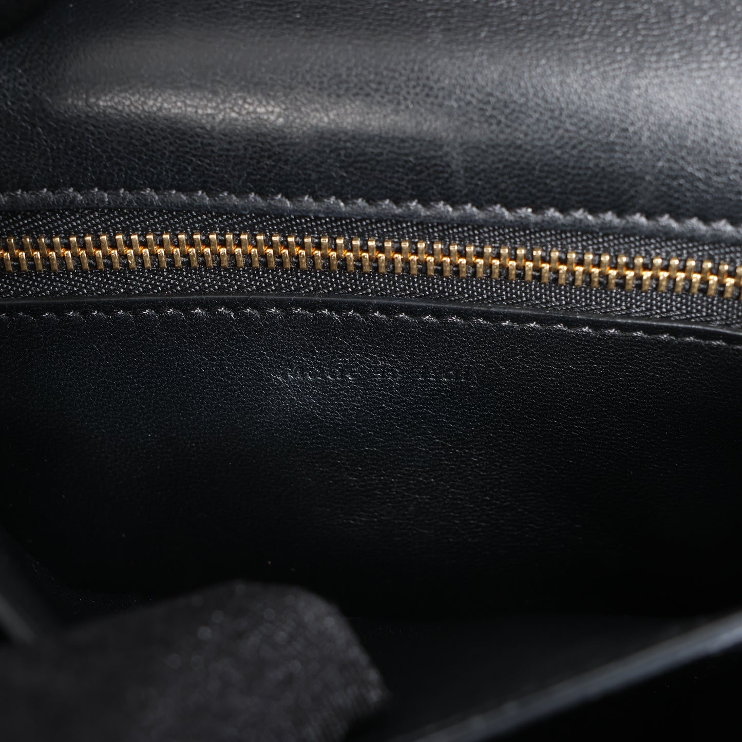 Celine Classic Box Small Leather Shoulder Bag in Black