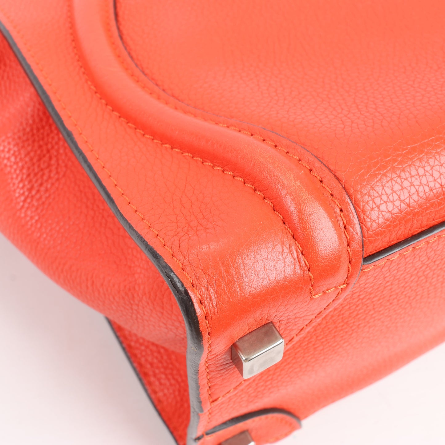 Celine Luggage Micro-Handtasche aus rotem Leder